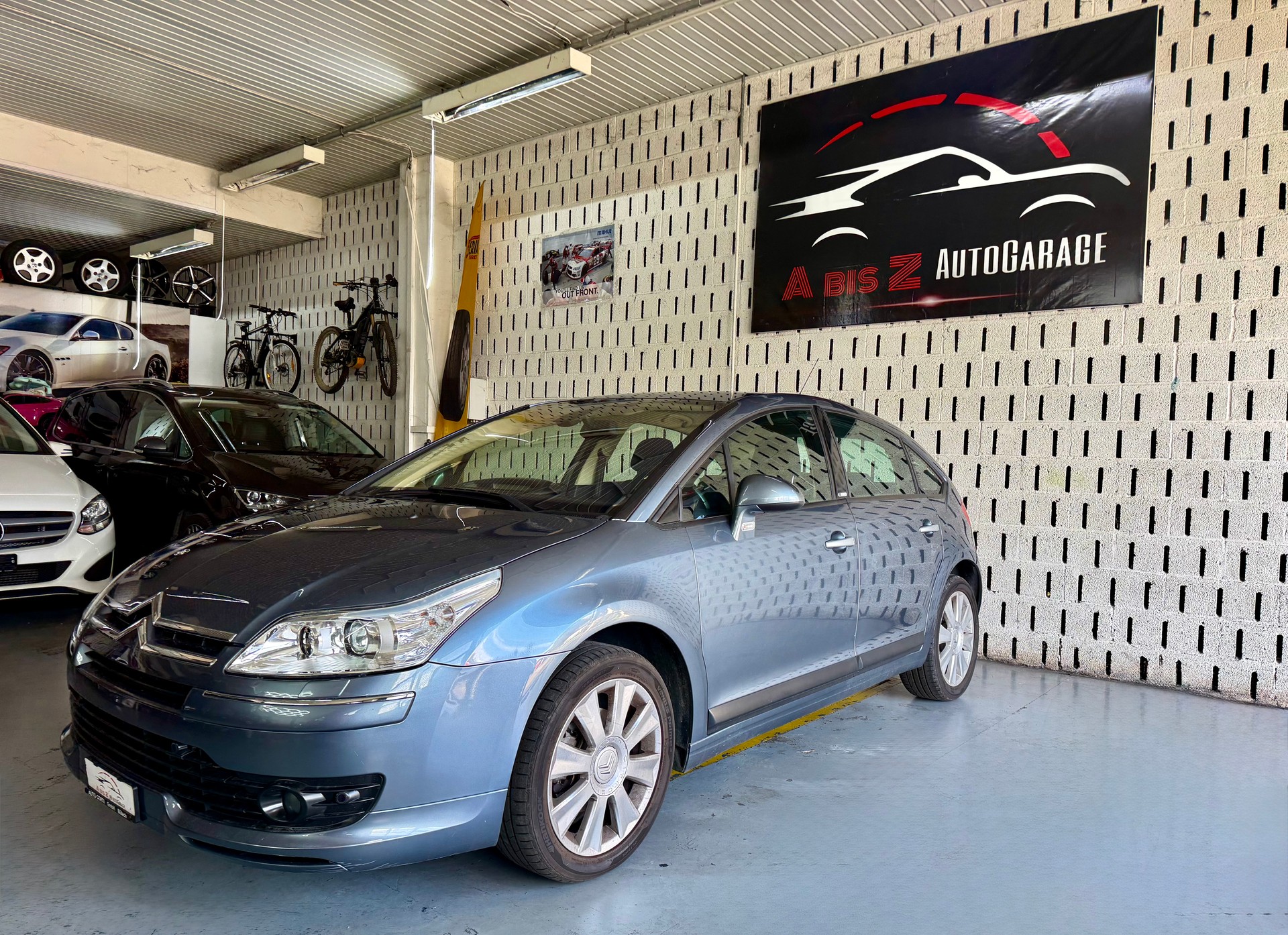 CITROEN C4 Berline 2.0i 16V Exclusive Automatic