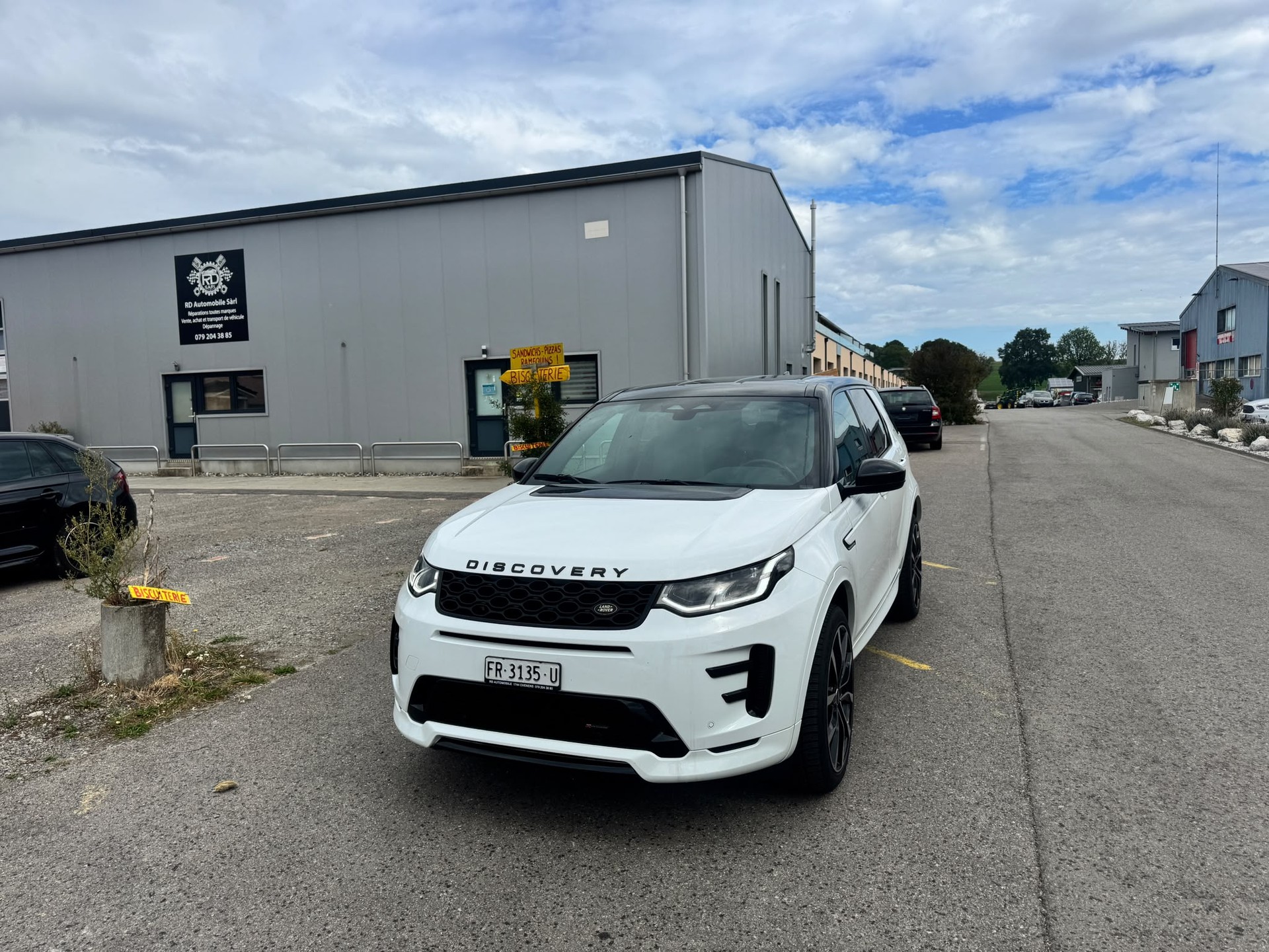 LAND ROVER Discovery Sport R Dyn P300e 1.5 PHEV HSE AT8