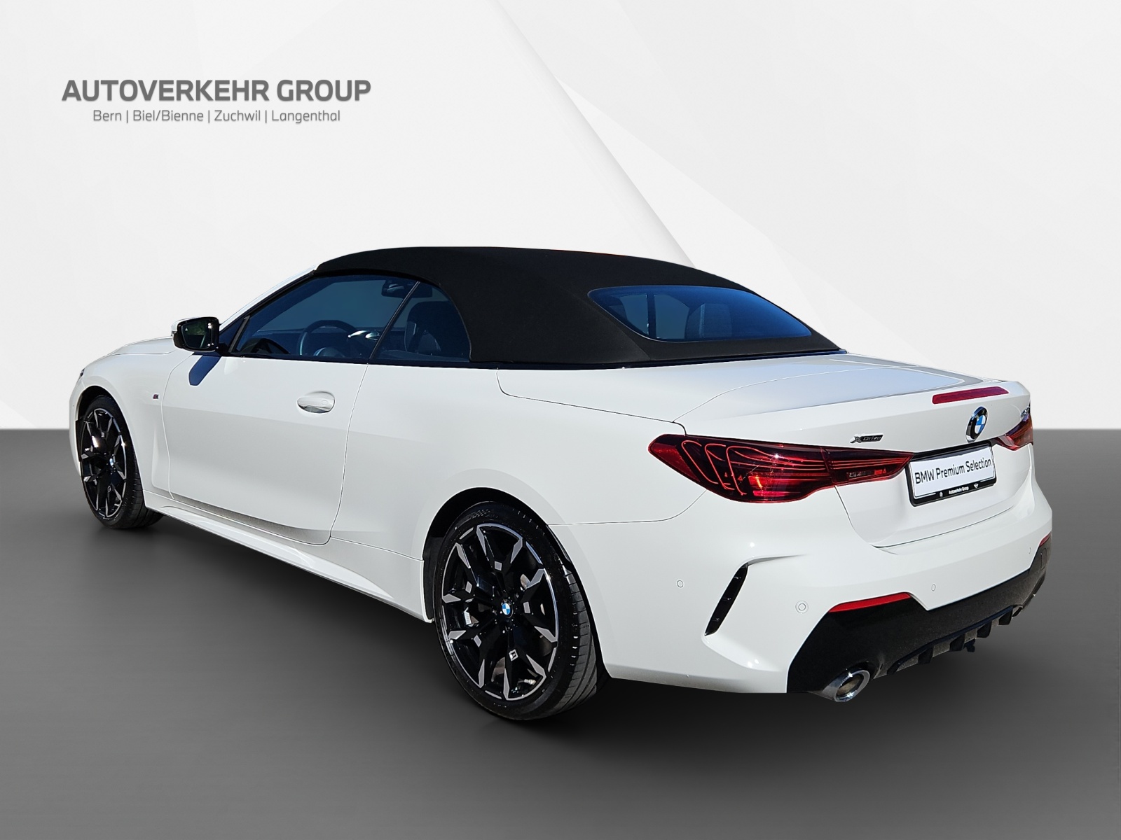 BMW 430i xDrive M Sport Cabriolet-showroom-element-3
