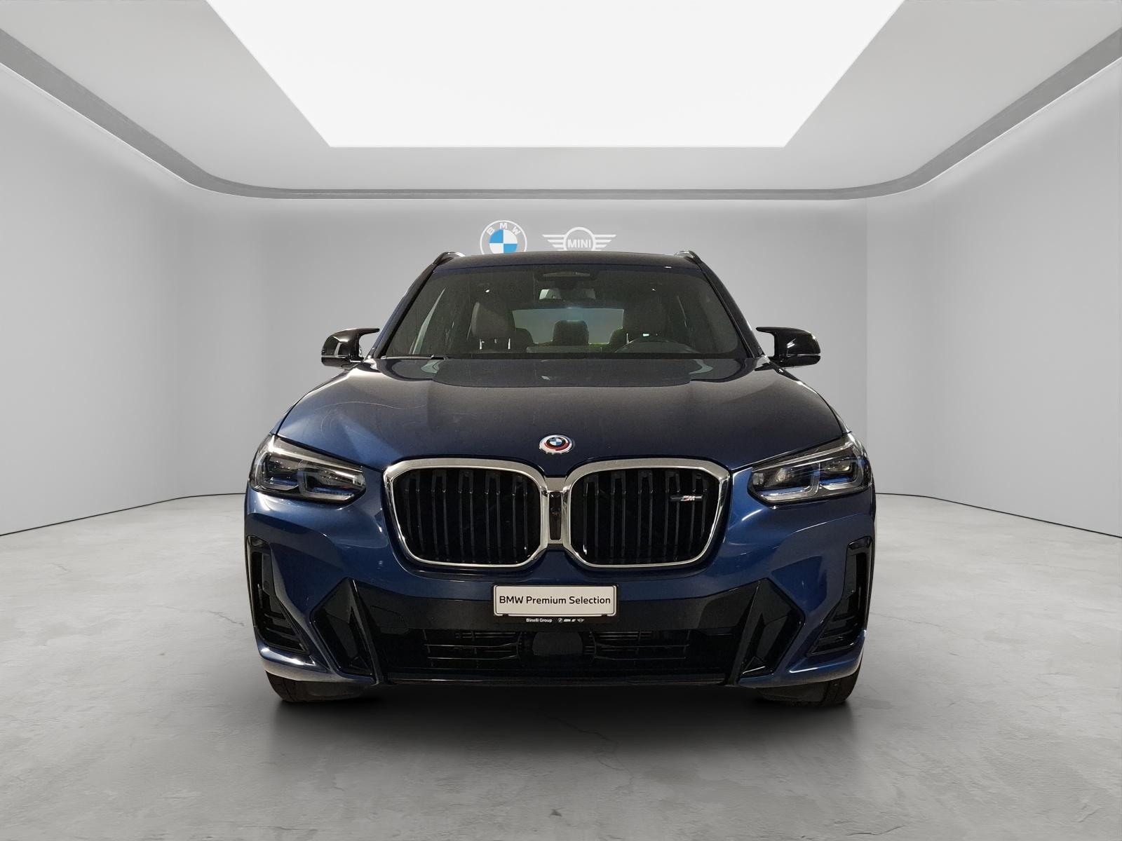 BMW X3 G01 M40i-showroom-element-1