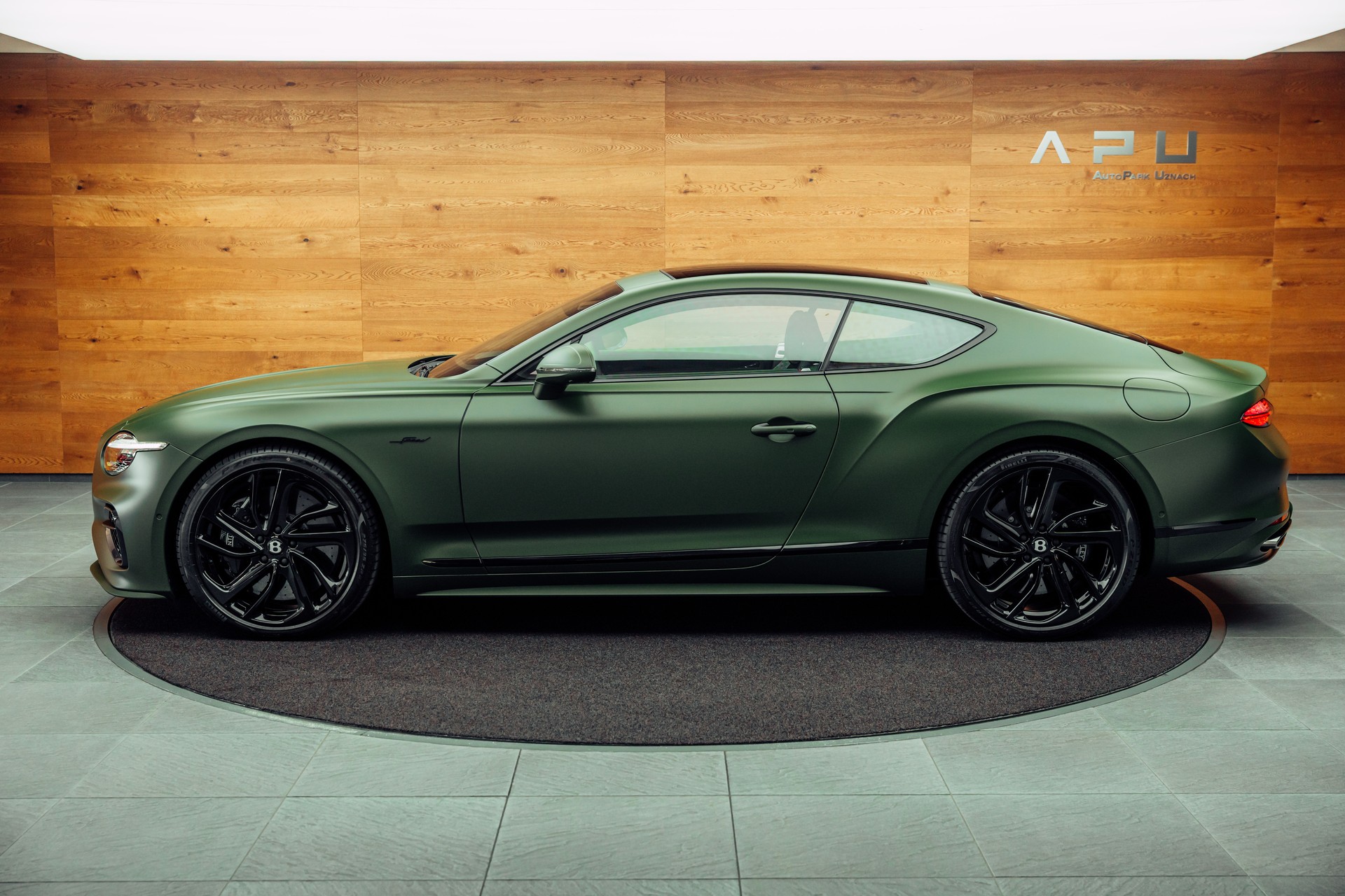 BENTLEY Continental GT 4.0 V8 PHEV Speed British Racing Green Satin-image-10