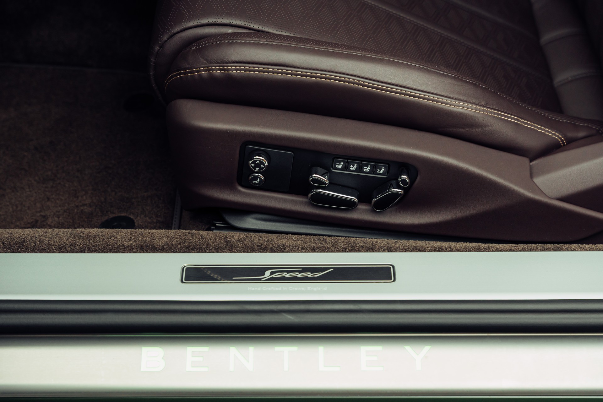 BENTLEY Continental GT 4.0 V8 PHEV Speed British Racing Green Satin-image-15