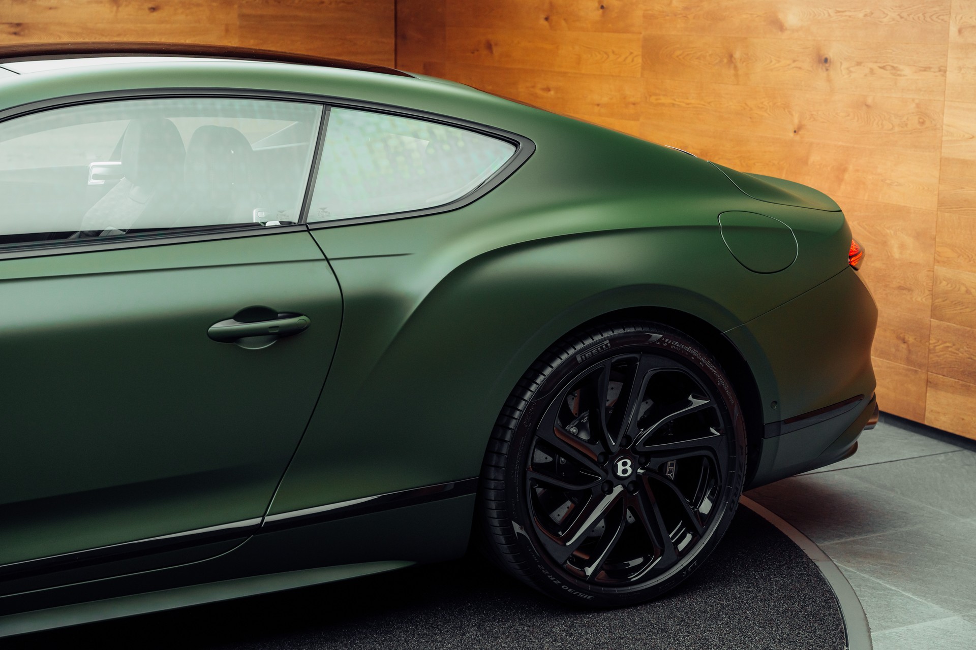 BENTLEY Continental GT 4.0 V8 PHEV Speed British Racing Green Satin-image-24