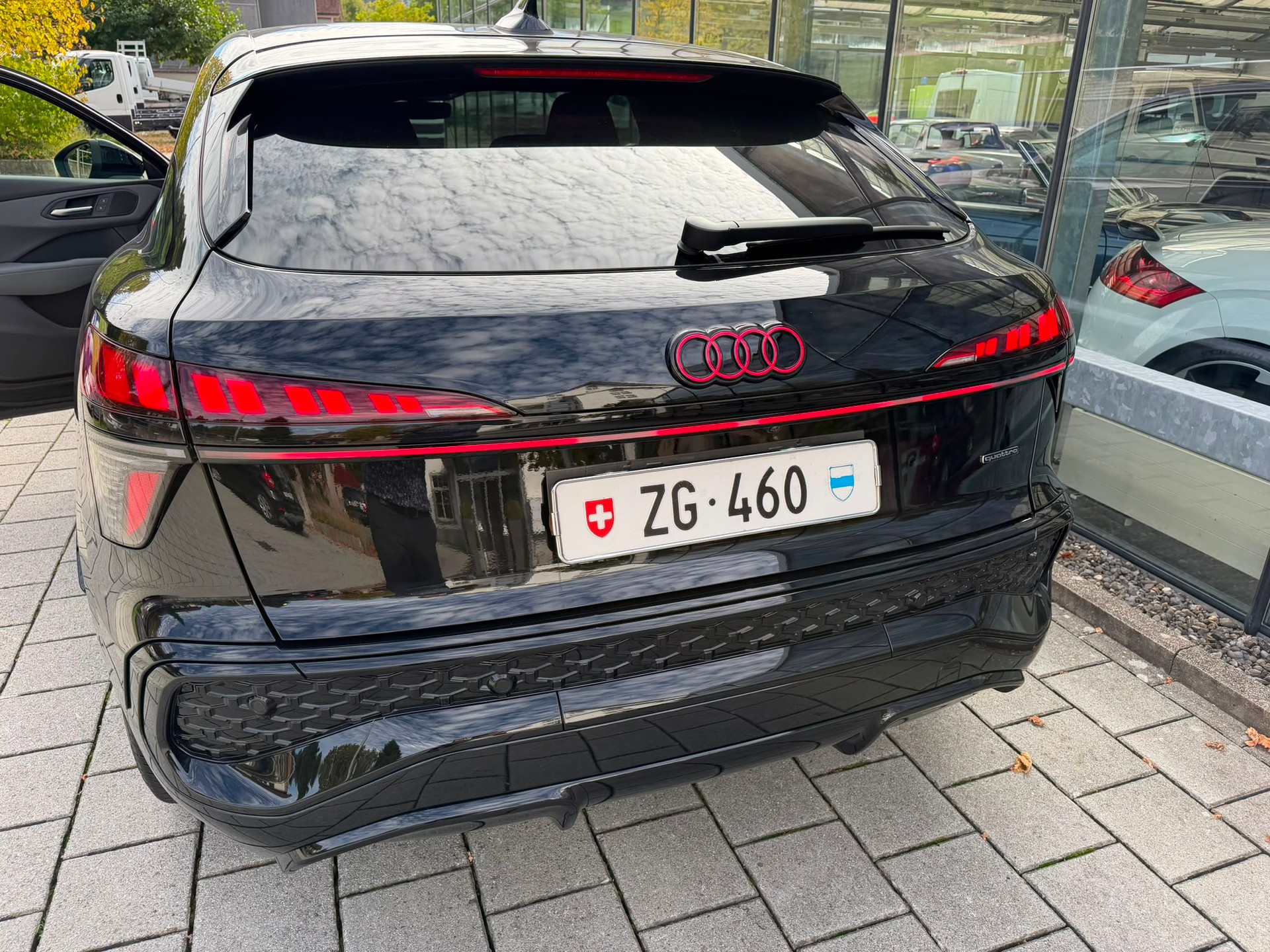 AUDI Q3 Sportback TFSI quattro 150 kW S tronic-image-5