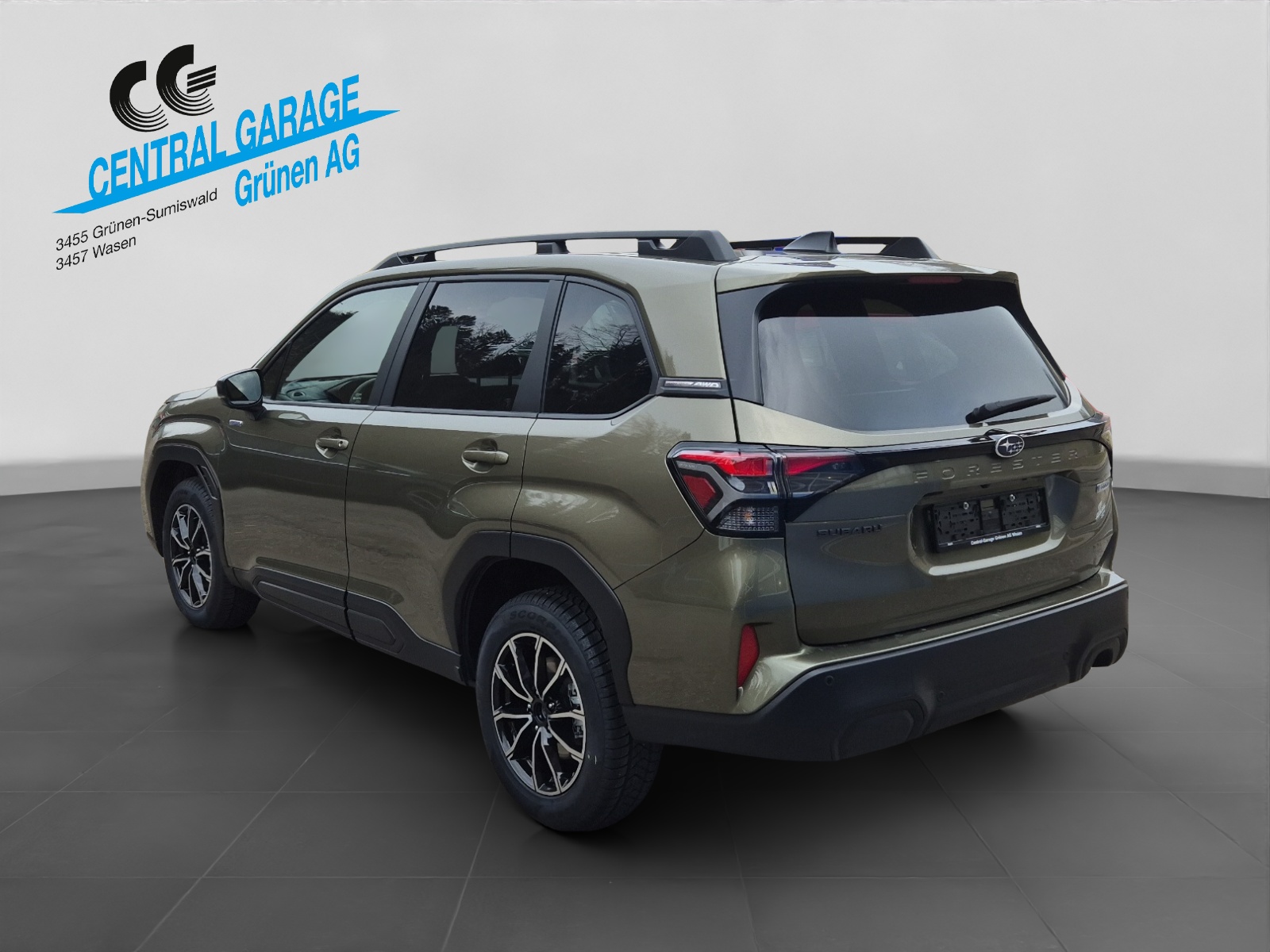 SUBARU Forester 2.0i e-Boxer Swiss Plus Lineartronic-image-3