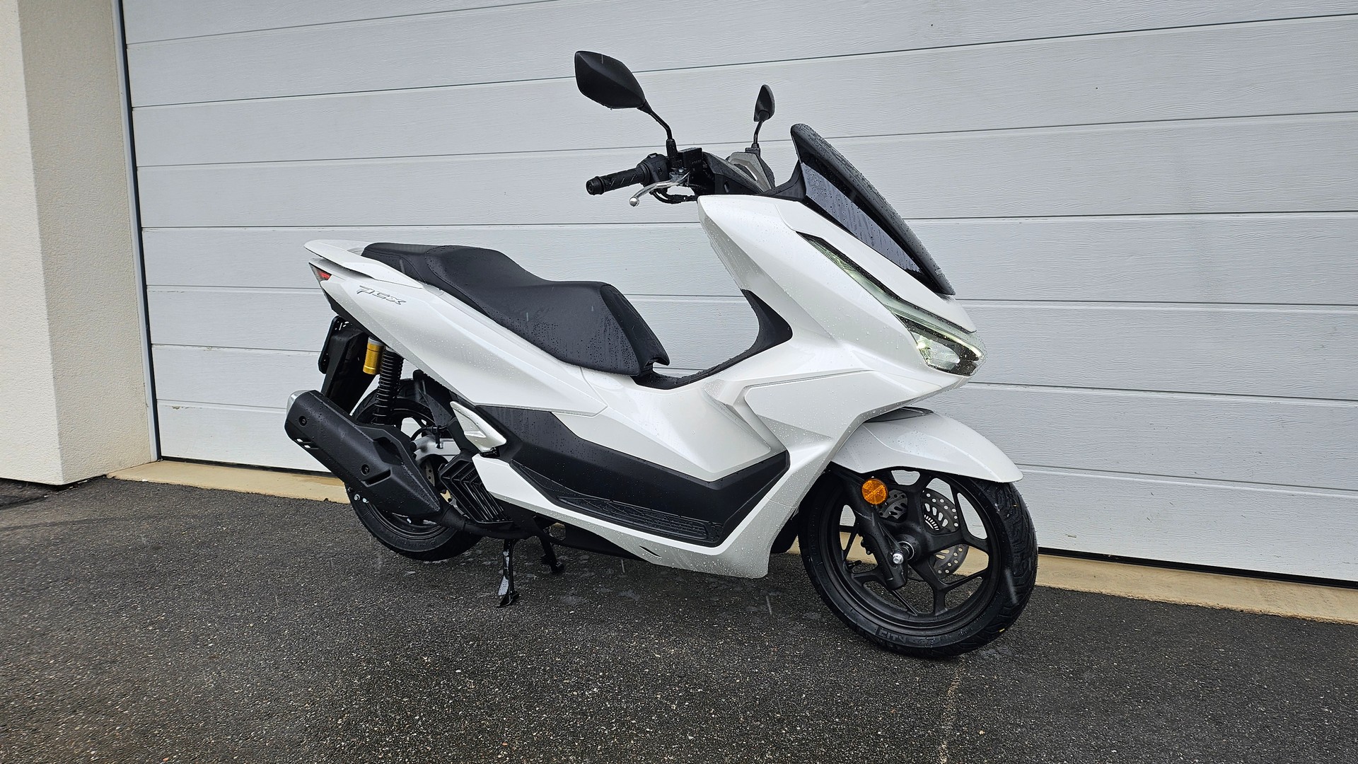 HONDA PCX 125 i ABS / DX Edition-image-4