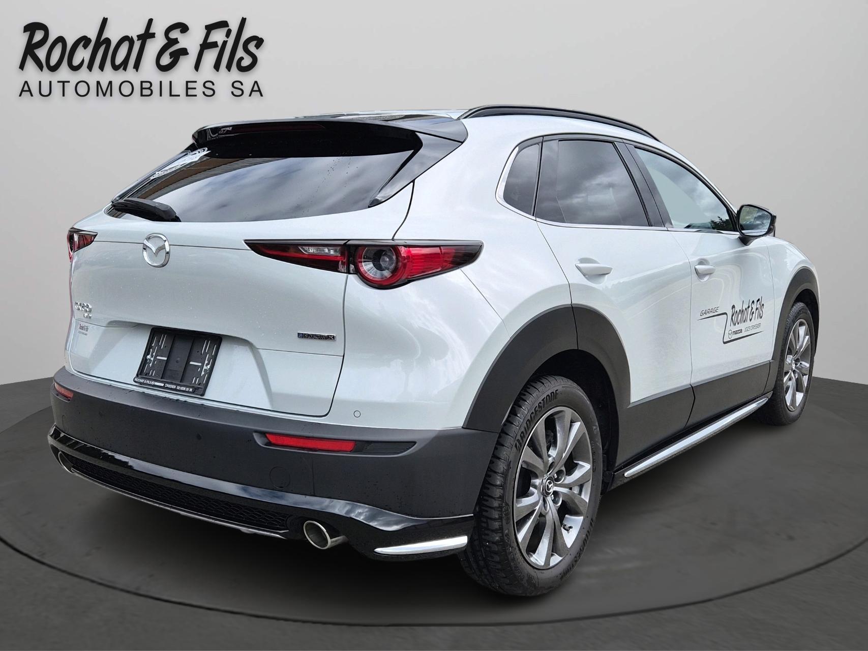 MAZDA CX-30 SKYACTIV-X 186 M Hybrid Takumi AWD-image-4
