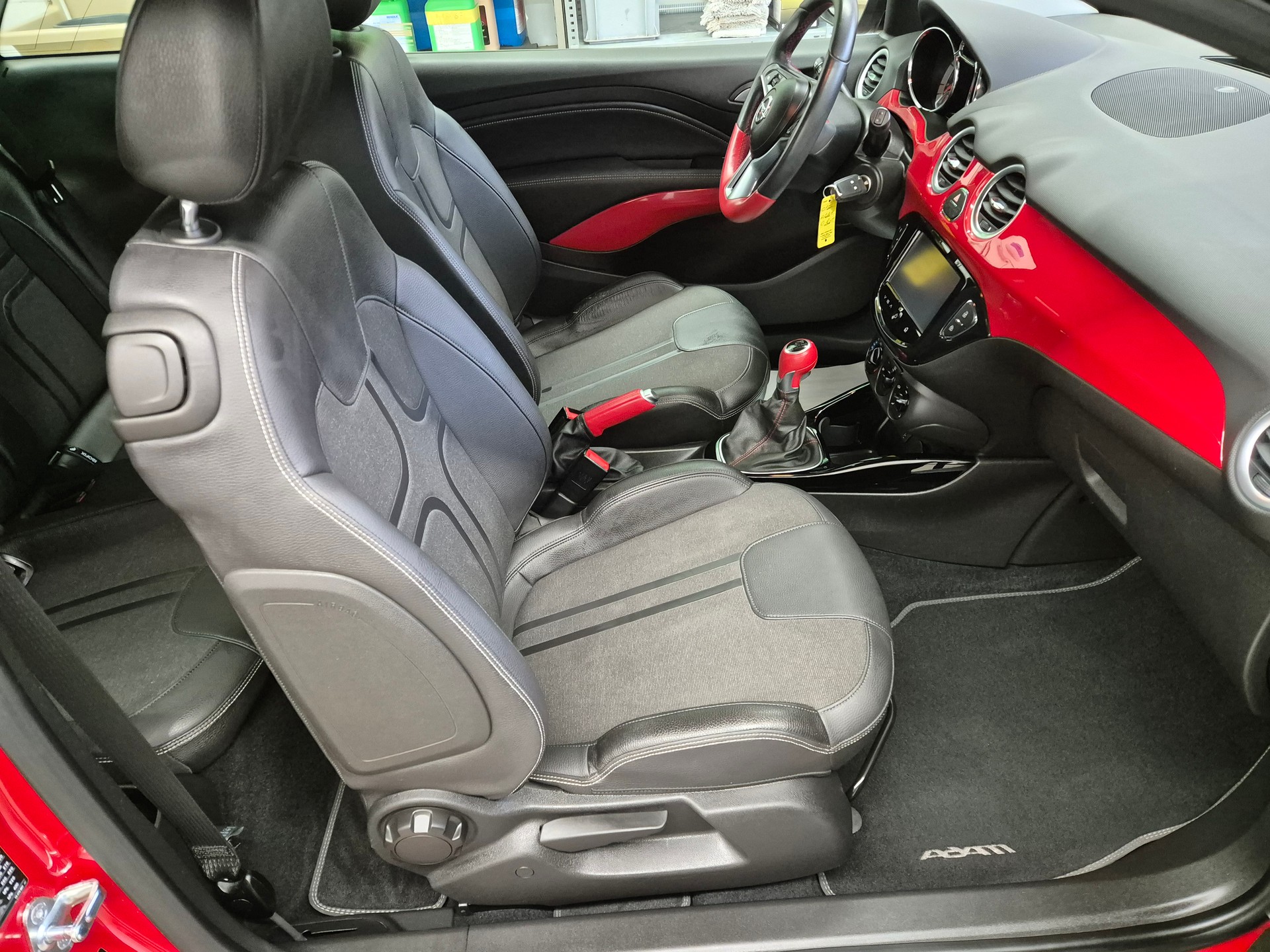 OPEL Adam 1.0 ecoFLEX Turbo ROCKS-image-19