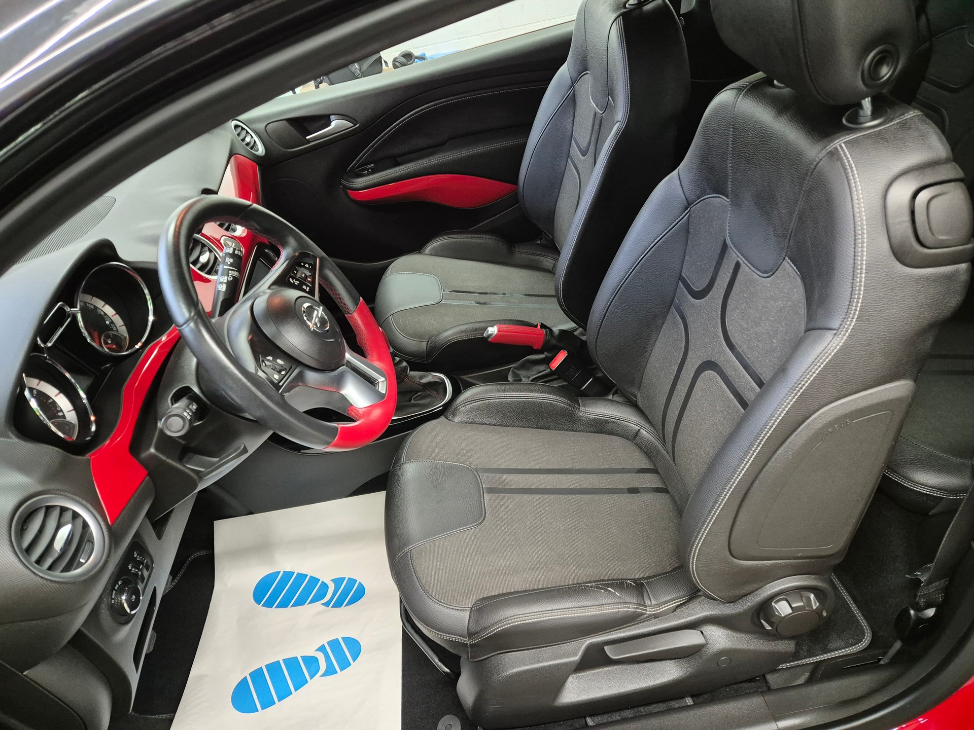 OPEL Adam 1.0 ecoFLEX Turbo ROCKS-image-21