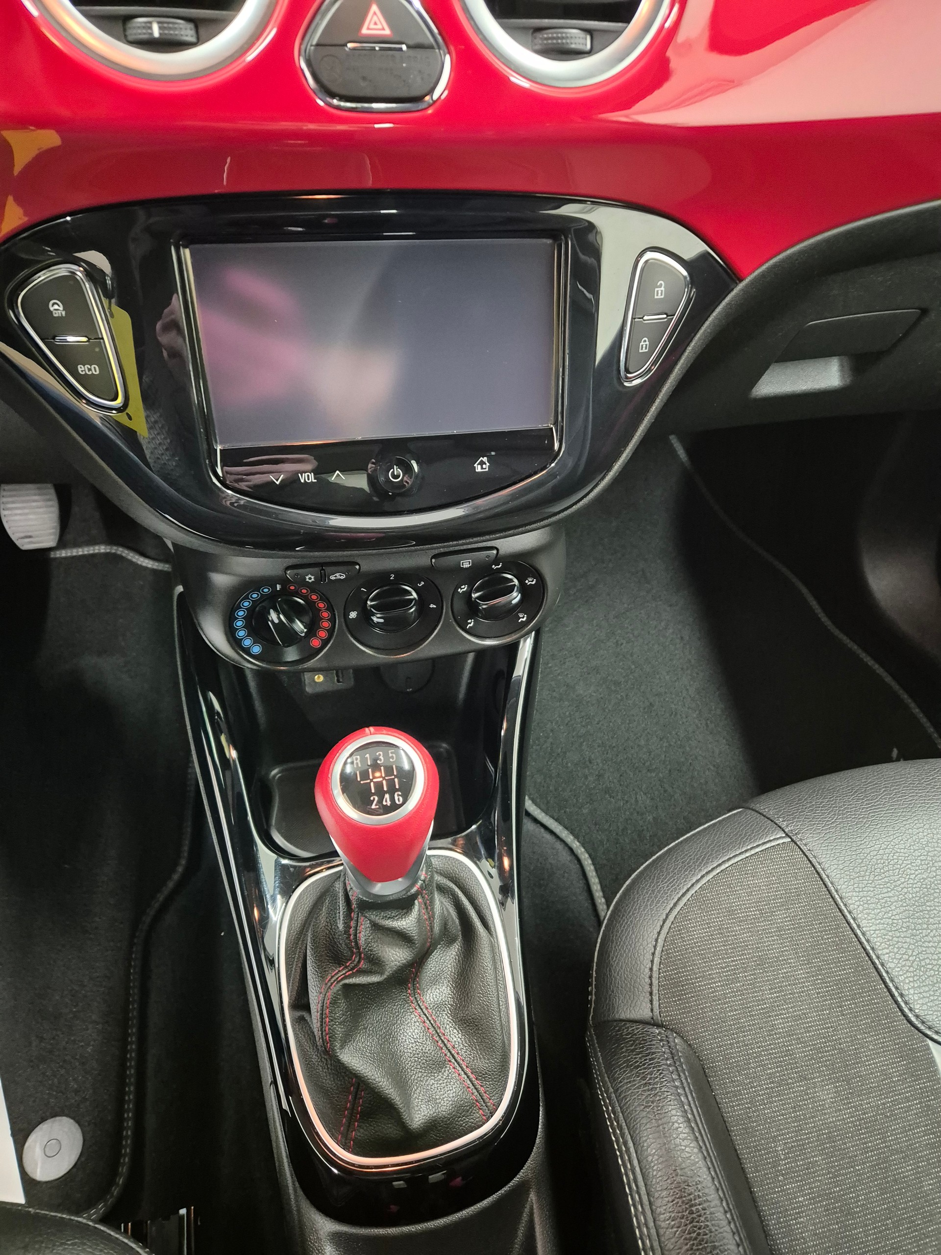 OPEL Adam 1.0 ecoFLEX Turbo ROCKS-image-22