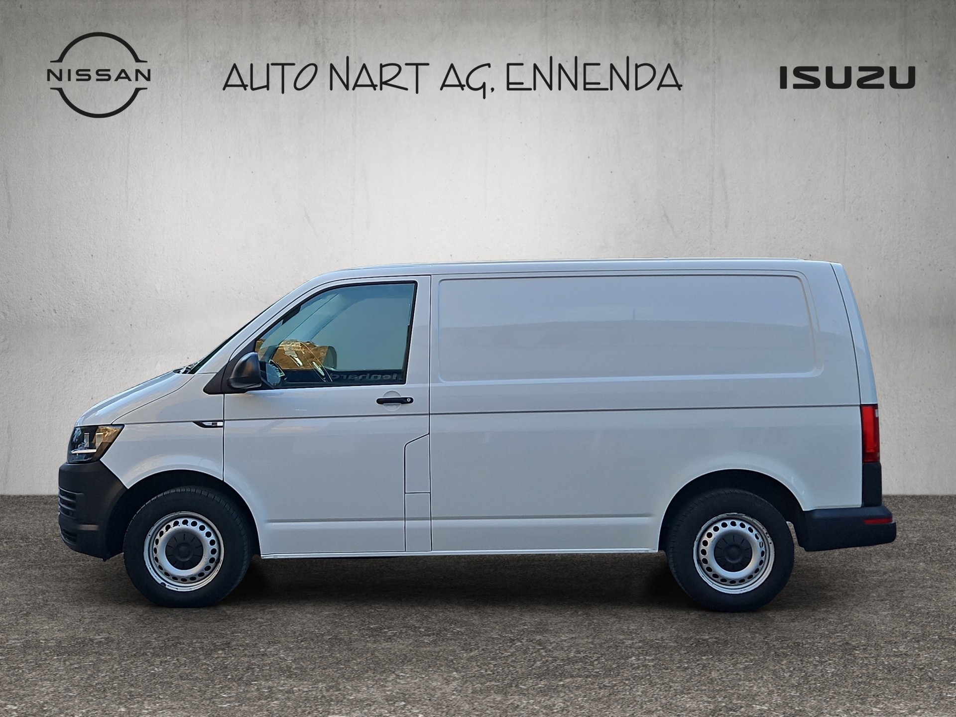 VW T6 Transporter 2.0 TDI - Innenausbau-showroom-element-1