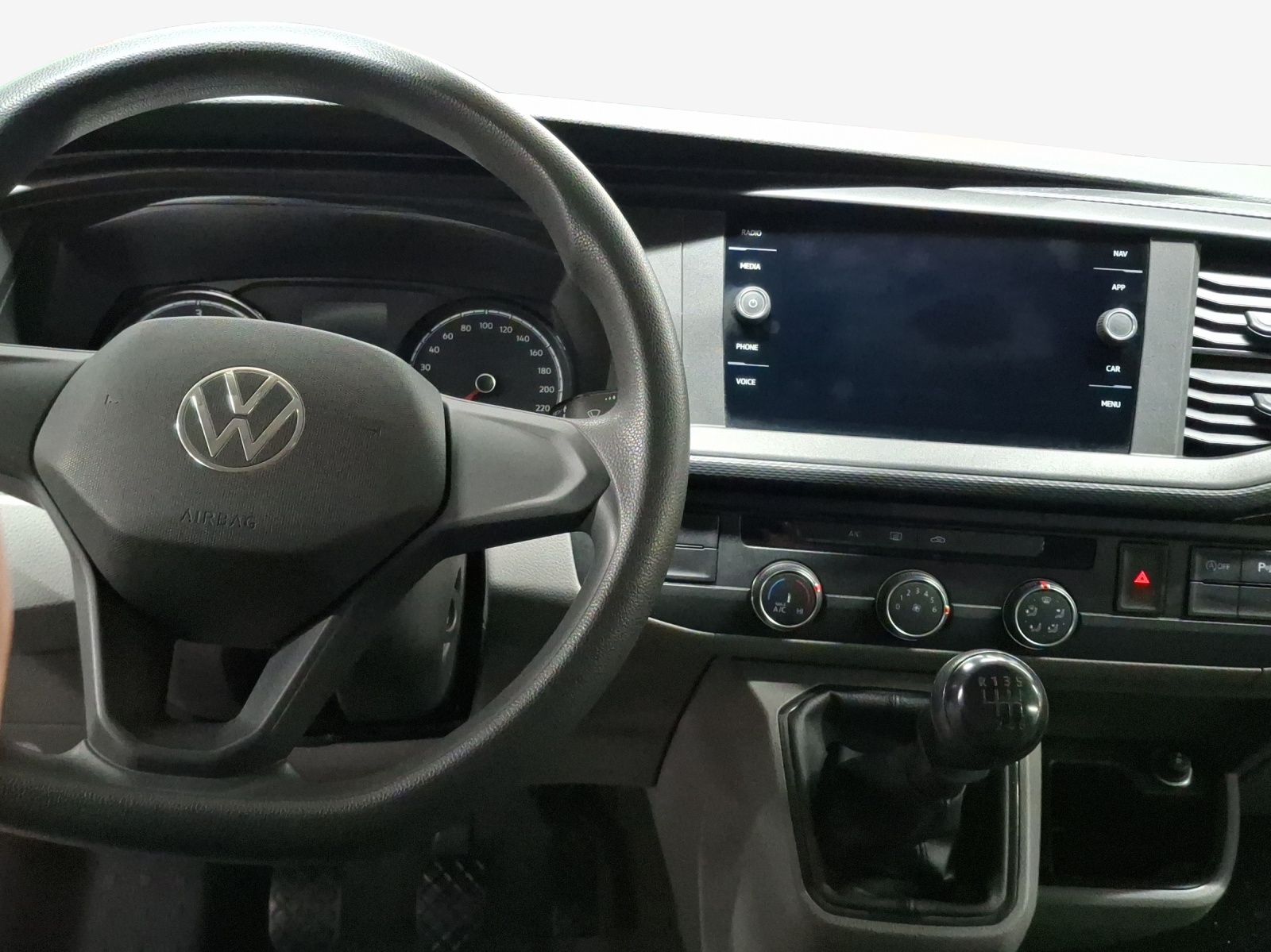 VW T6.1 2.0 TDI 4Motion-image-8