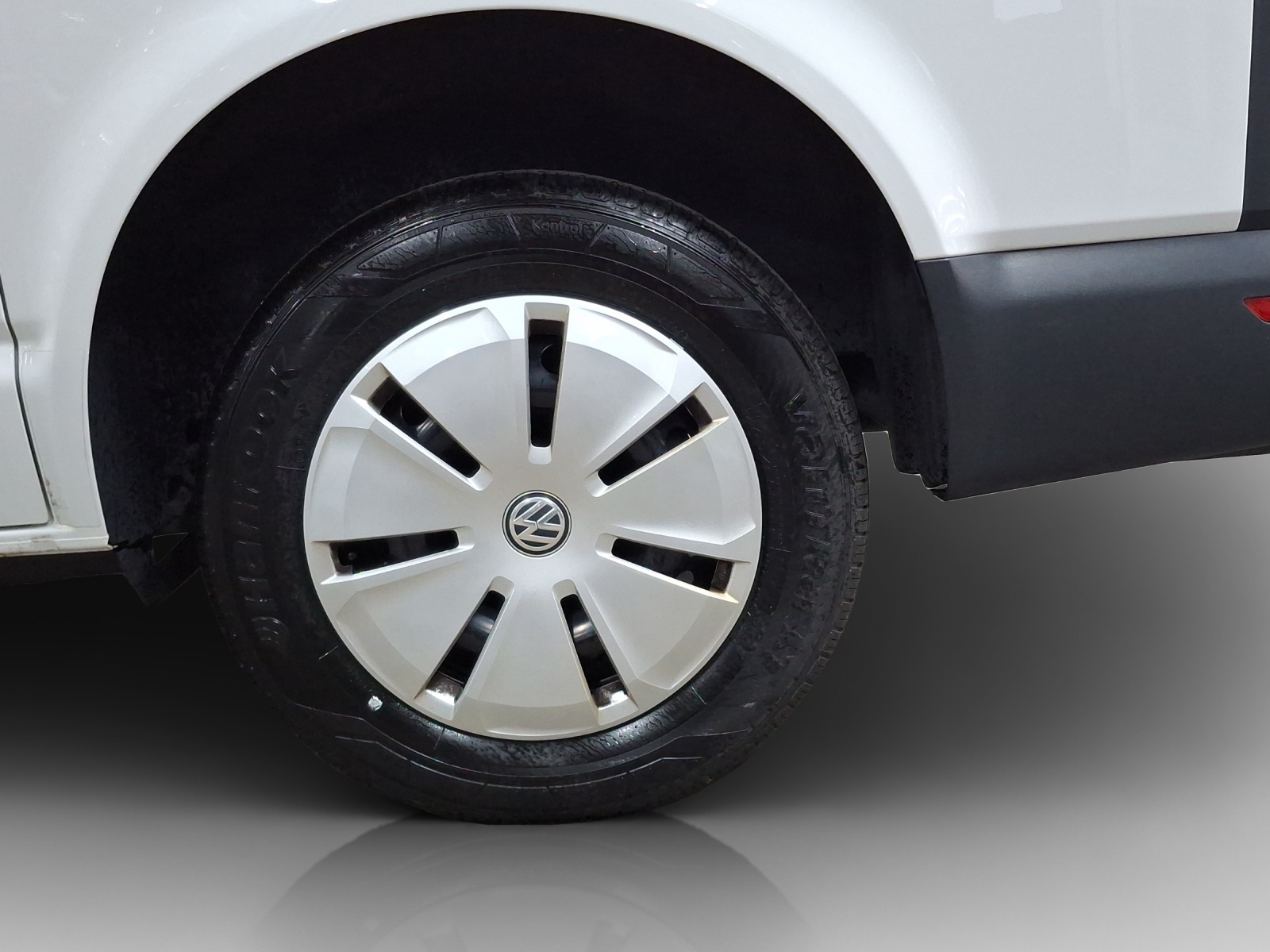 VW T6.1 2.0 TDI 4Motion-image-13