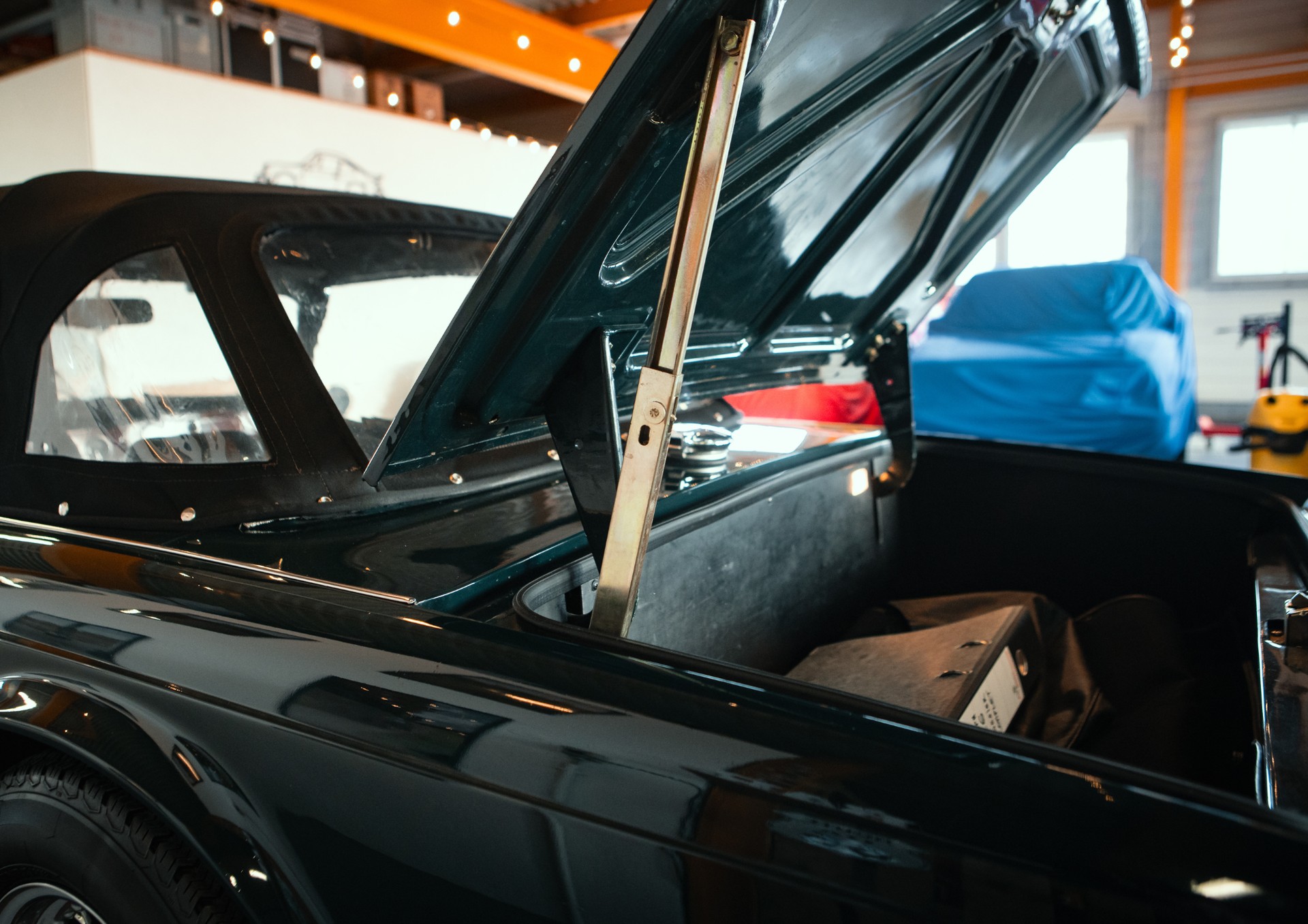 TRIUMPH TR6 Carburateur-image-9