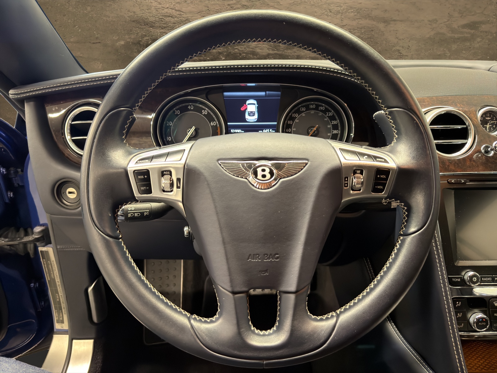 BENTLEY Continental GT Speed 6.0 W12-showroom-element-3