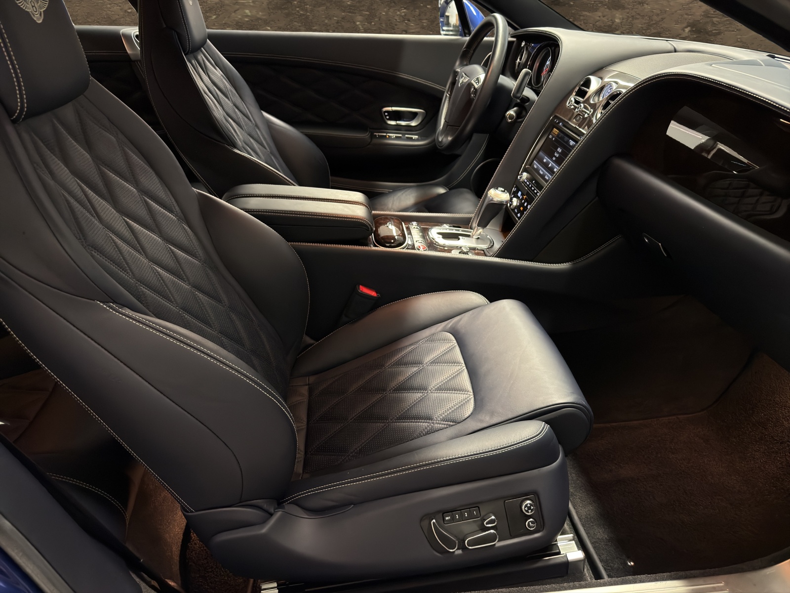 BENTLEY Continental GT Speed 6.0 W12-image-13