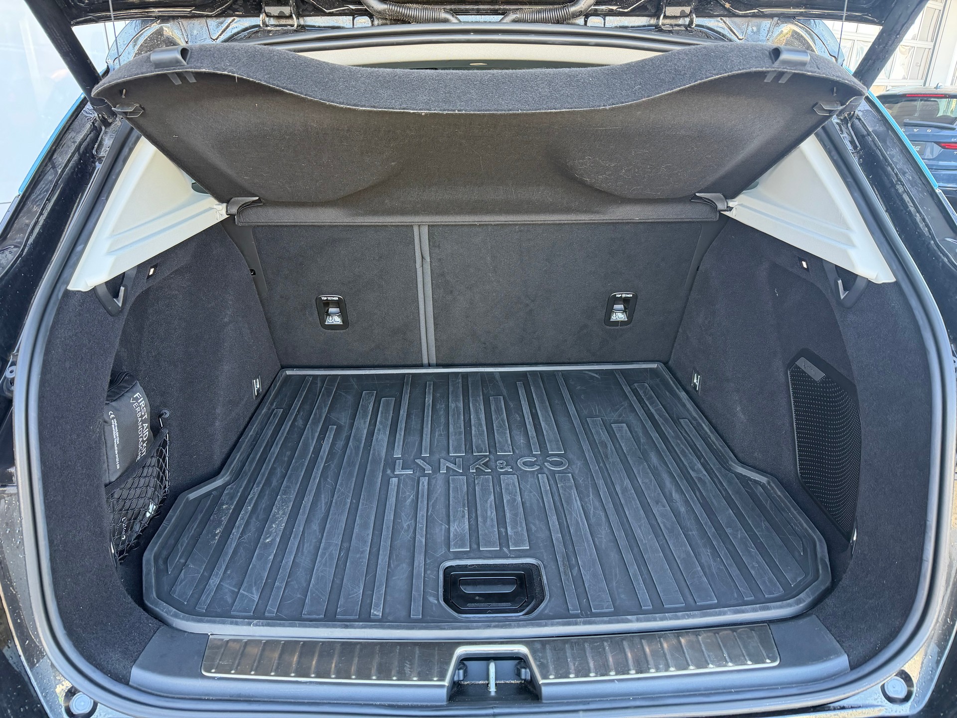 LYNK & CO 01 PHEV-image-22