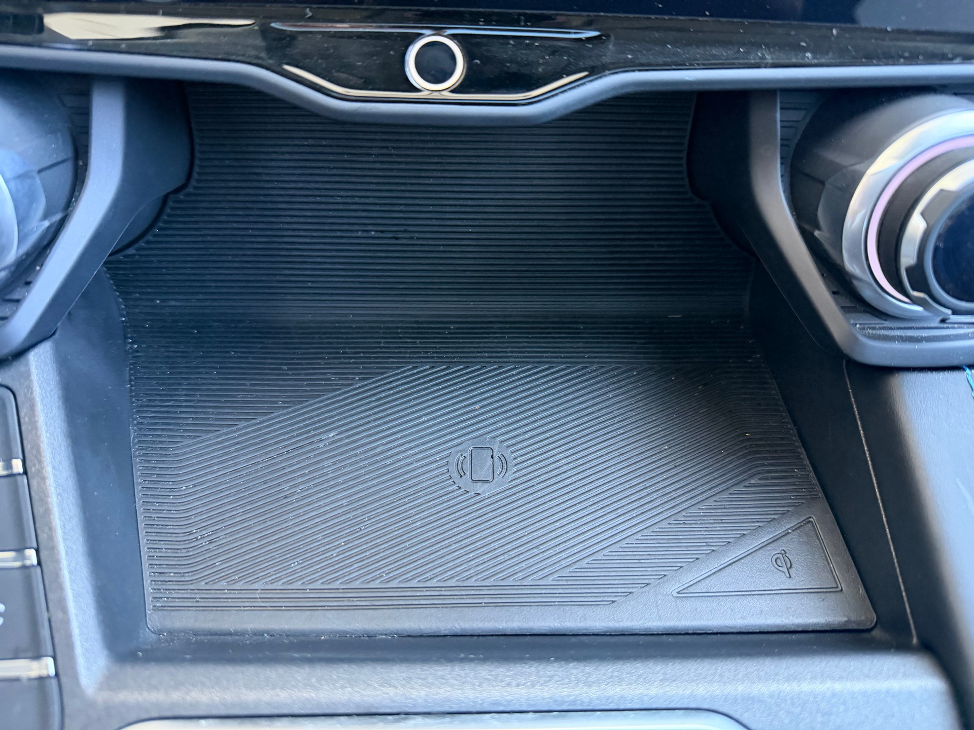 LYNK & CO 01 PHEV-image-16
