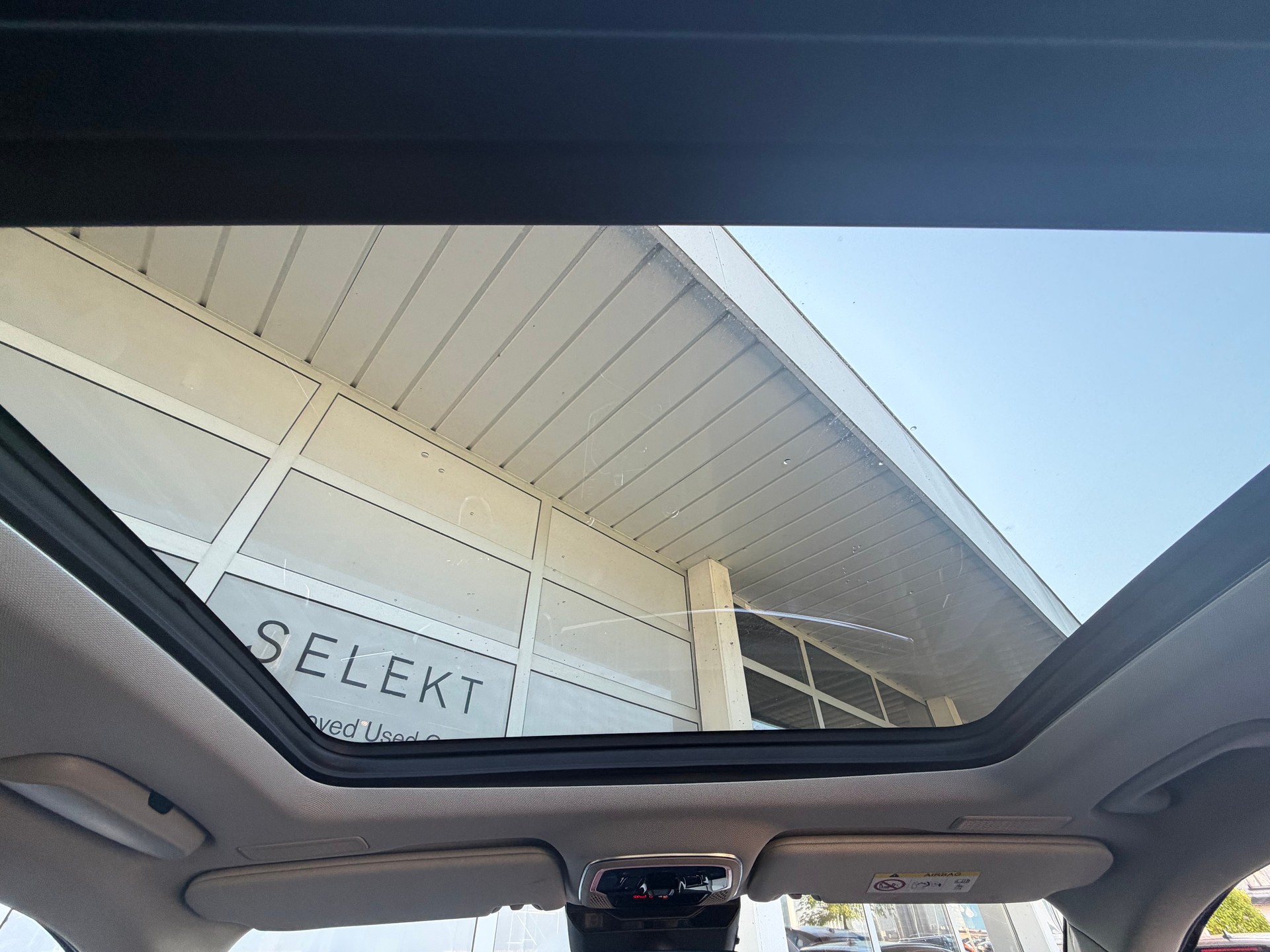 LYNK & CO 01 PHEV-image-6