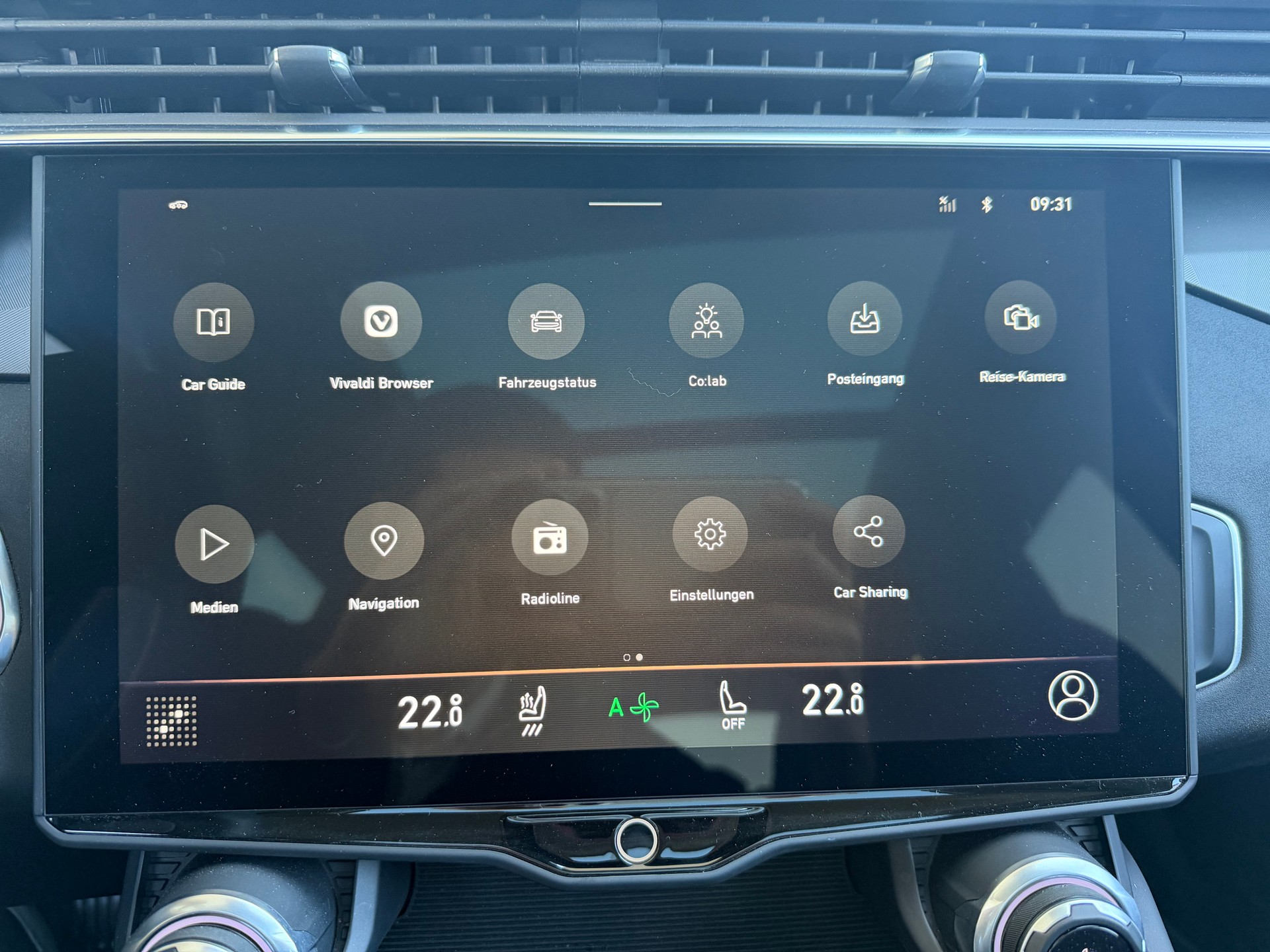 LYNK & CO 01 PHEV-image-18