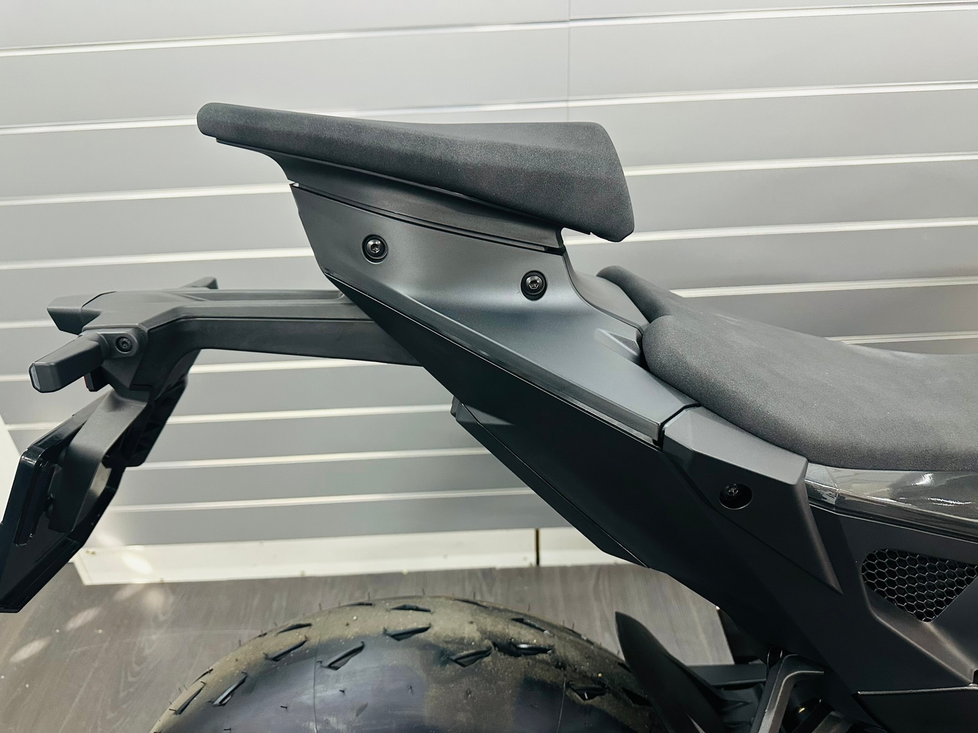 KTM RC 990 R-image-13