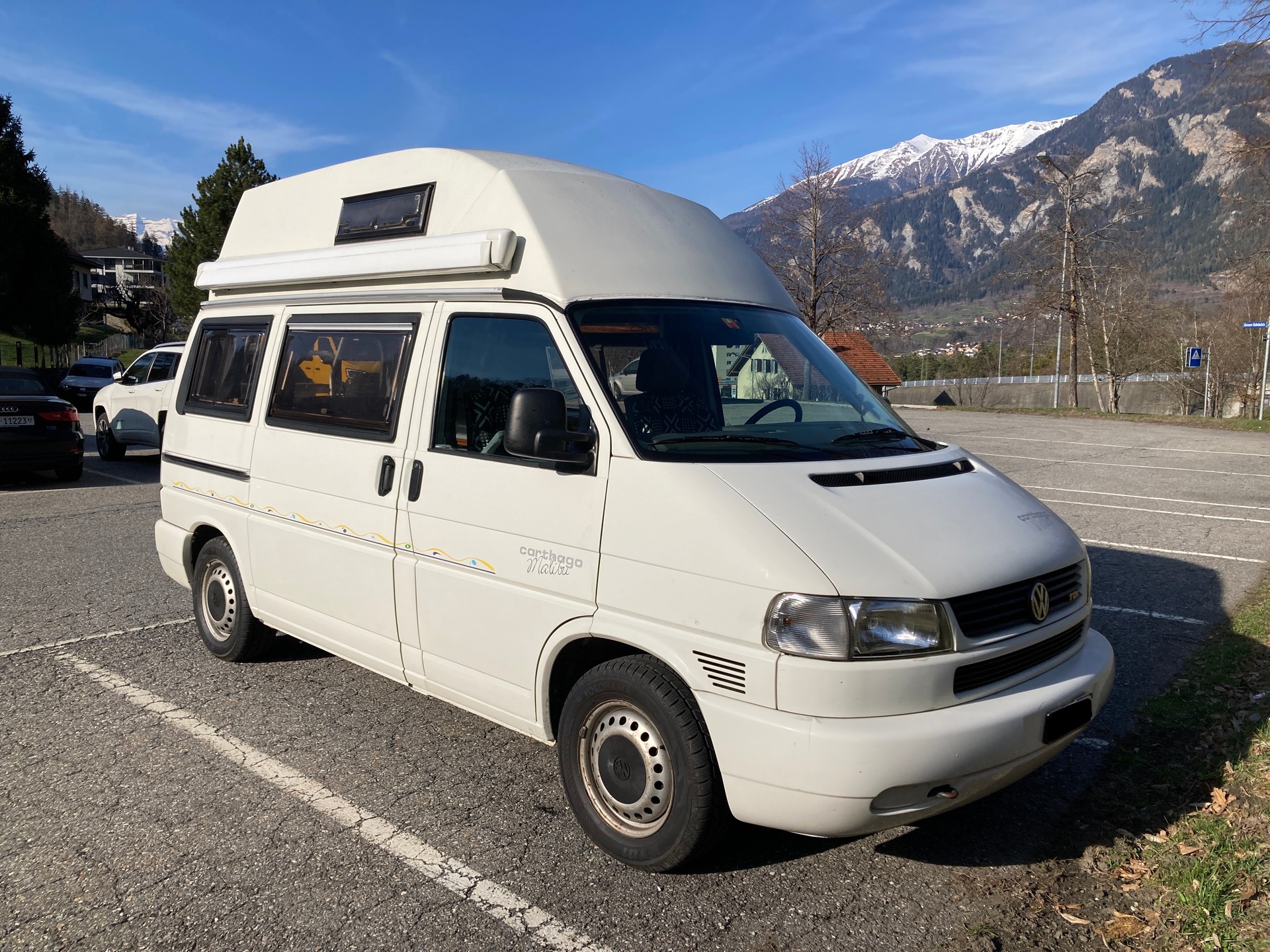 VW Carthago Malibu 2.5 TDI mit Hochdach-image-5
