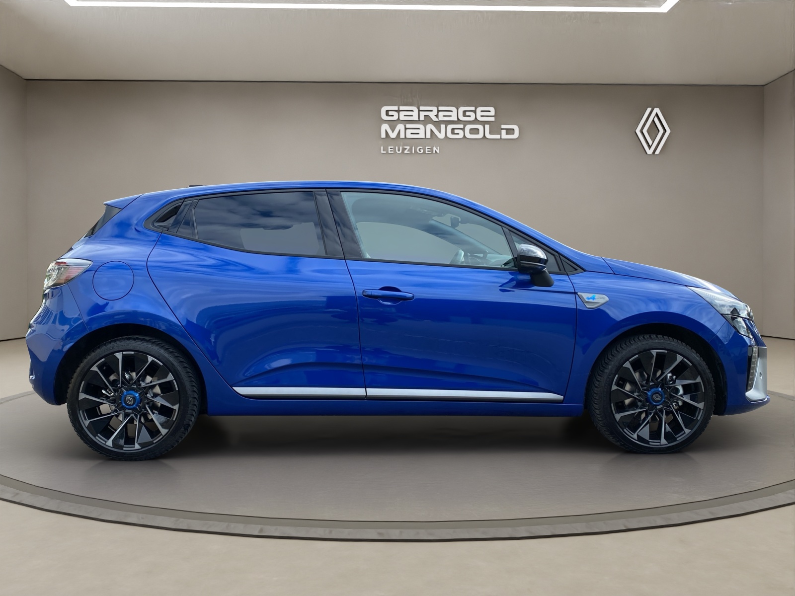 RENAULT Clio 1.6 E-Tech Esprit Alpine-image-5