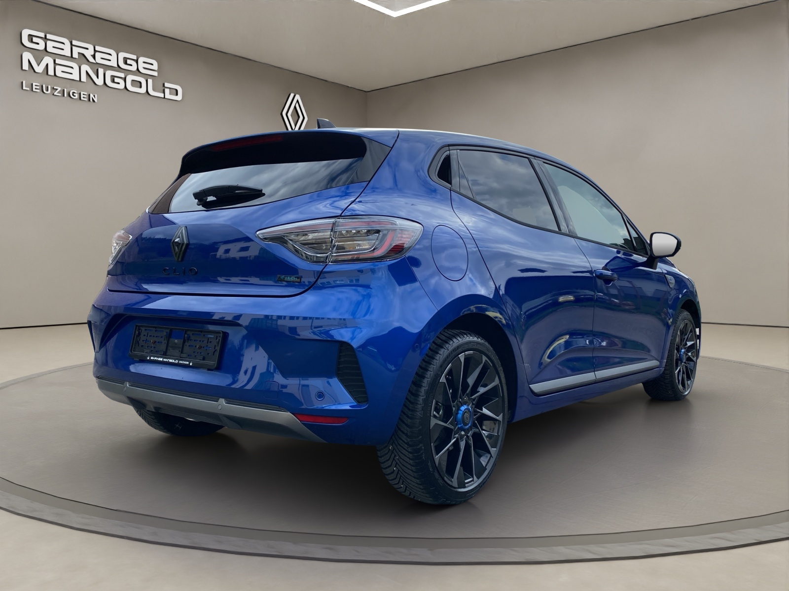 RENAULT Clio 1.6 E-Tech Esprit Alpine-image-4