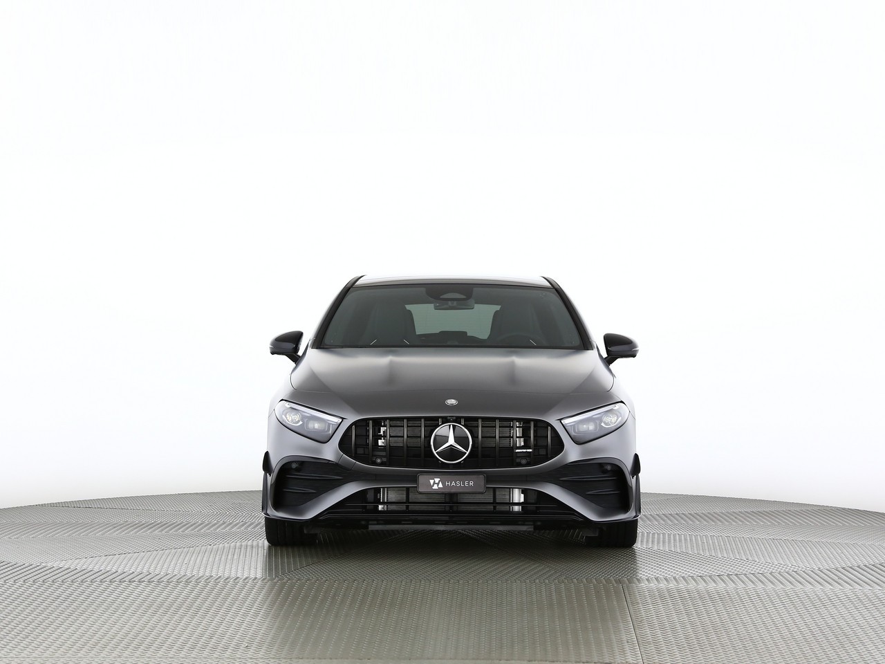 MERCEDES-BENZ A AMG 35 4Matic 8G-DCT-showroom-element-1