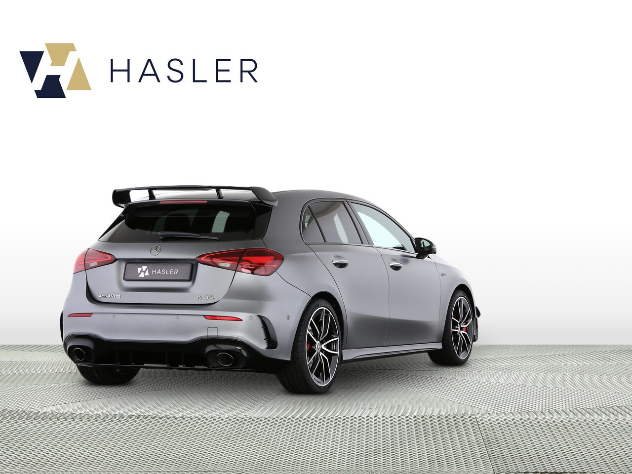 MERCEDES-BENZ A AMG 35 4Matic 8G-DCT-image-4