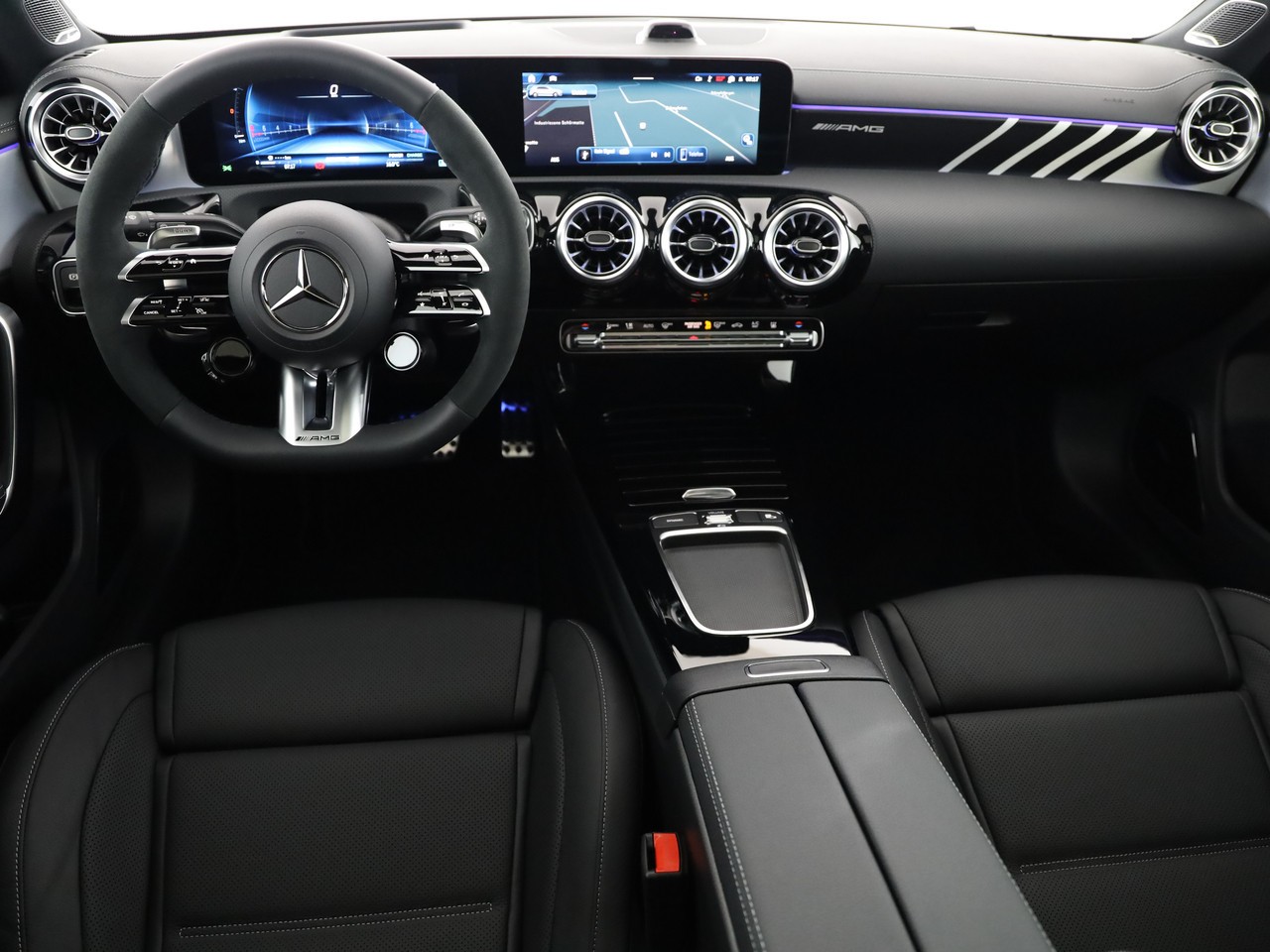 MERCEDES-BENZ A AMG 35 4Matic 8G-DCT-image-6