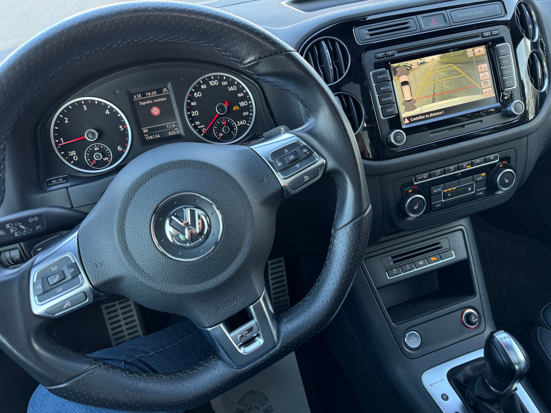 VW Tiguan 2.0 TDI BMT R-Line Design 4Motion DSG-image-10
