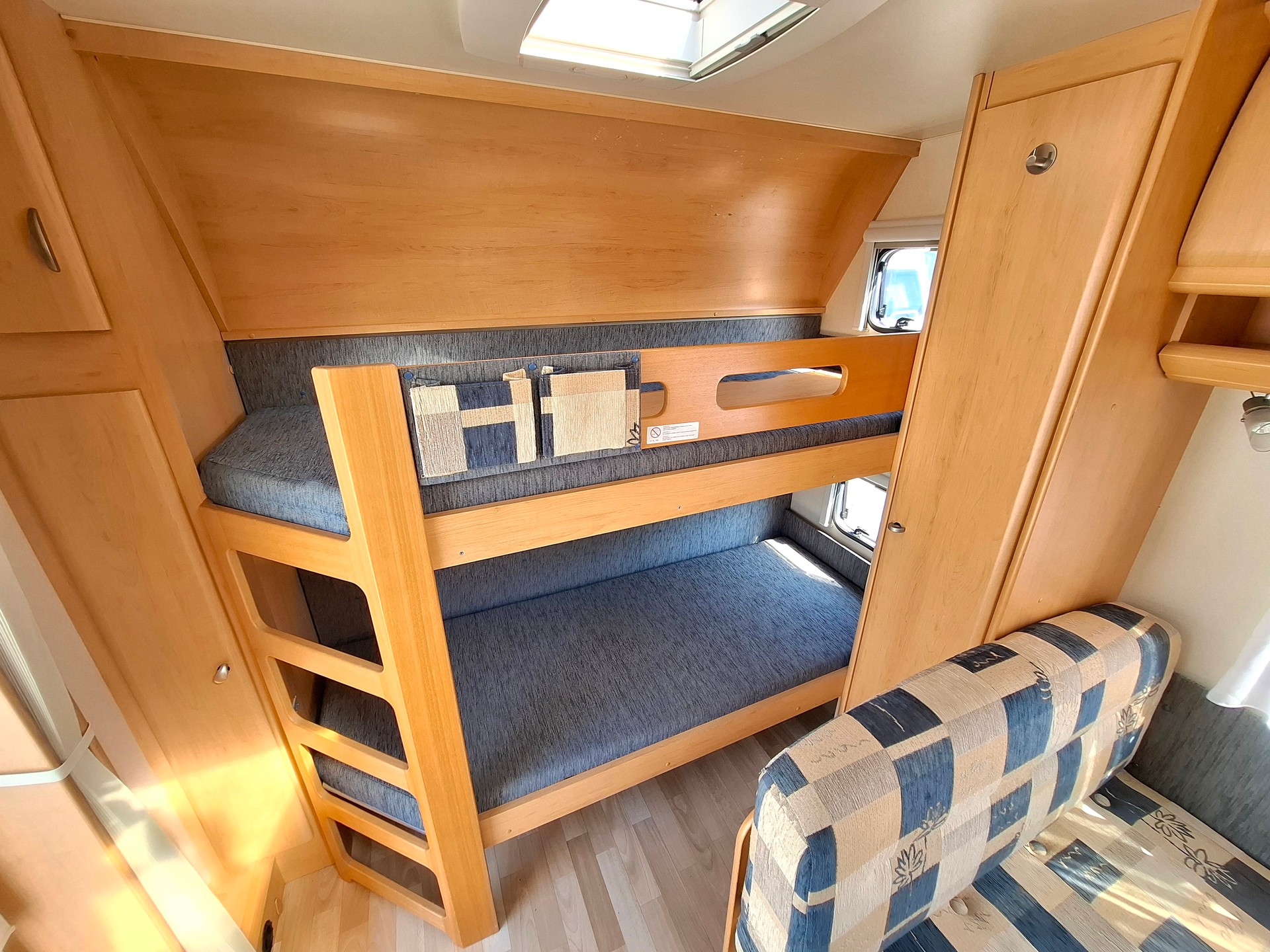 HOBBY DeLuxe 500 KMFE - ideal für Familie-image-7