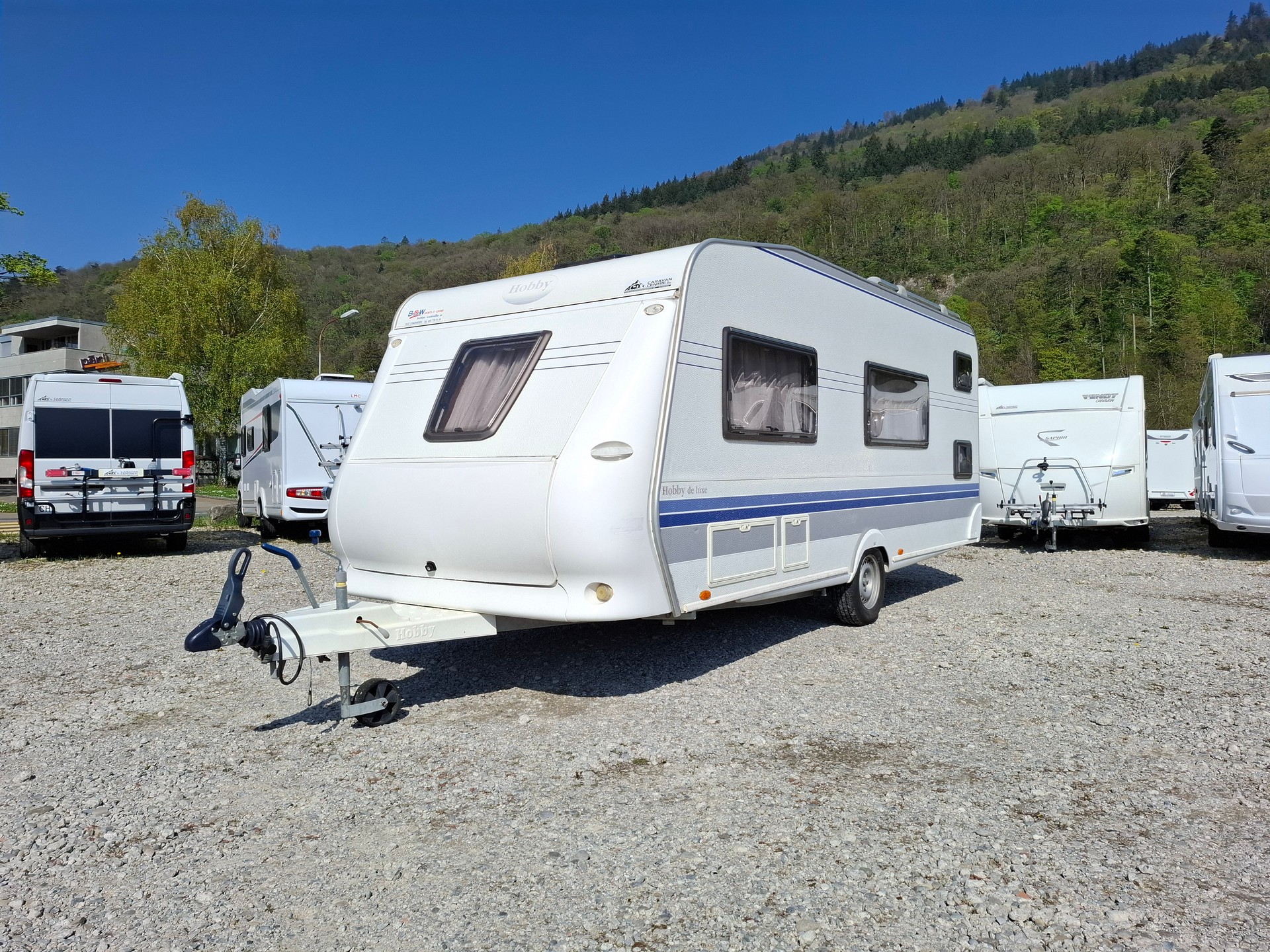 HOBBY DeLuxe 500 KMFE - ideal für Familie-image-6