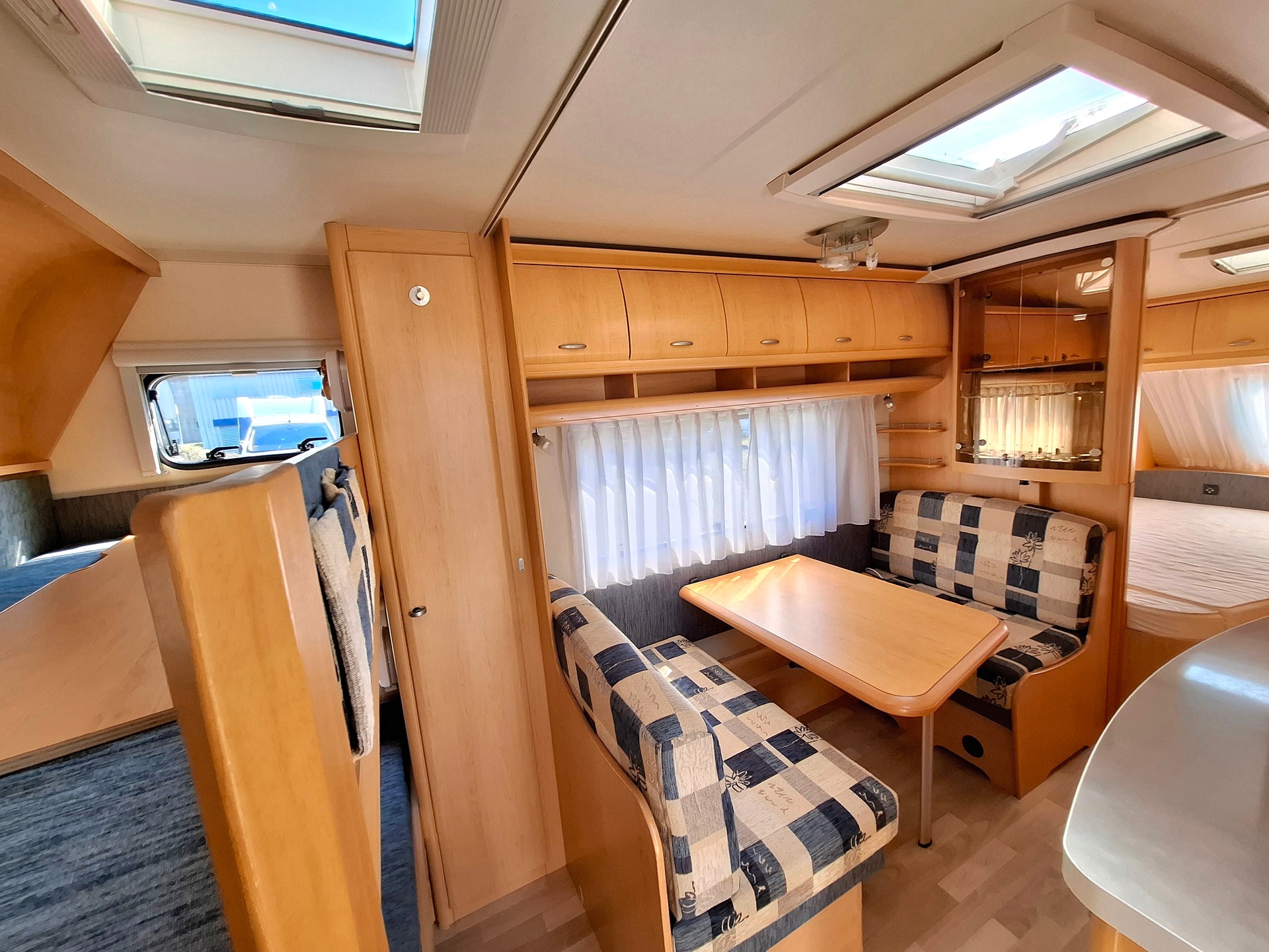HOBBY DeLuxe 500 KMFE - ideal für Familie-image-8