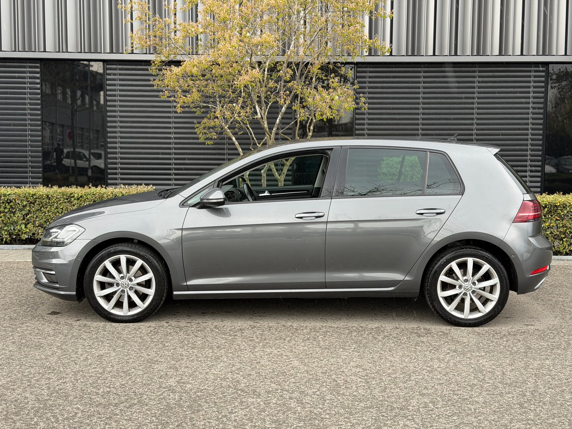 VW Golf 2.0 TDI Highline 4Motion DSG-image-6