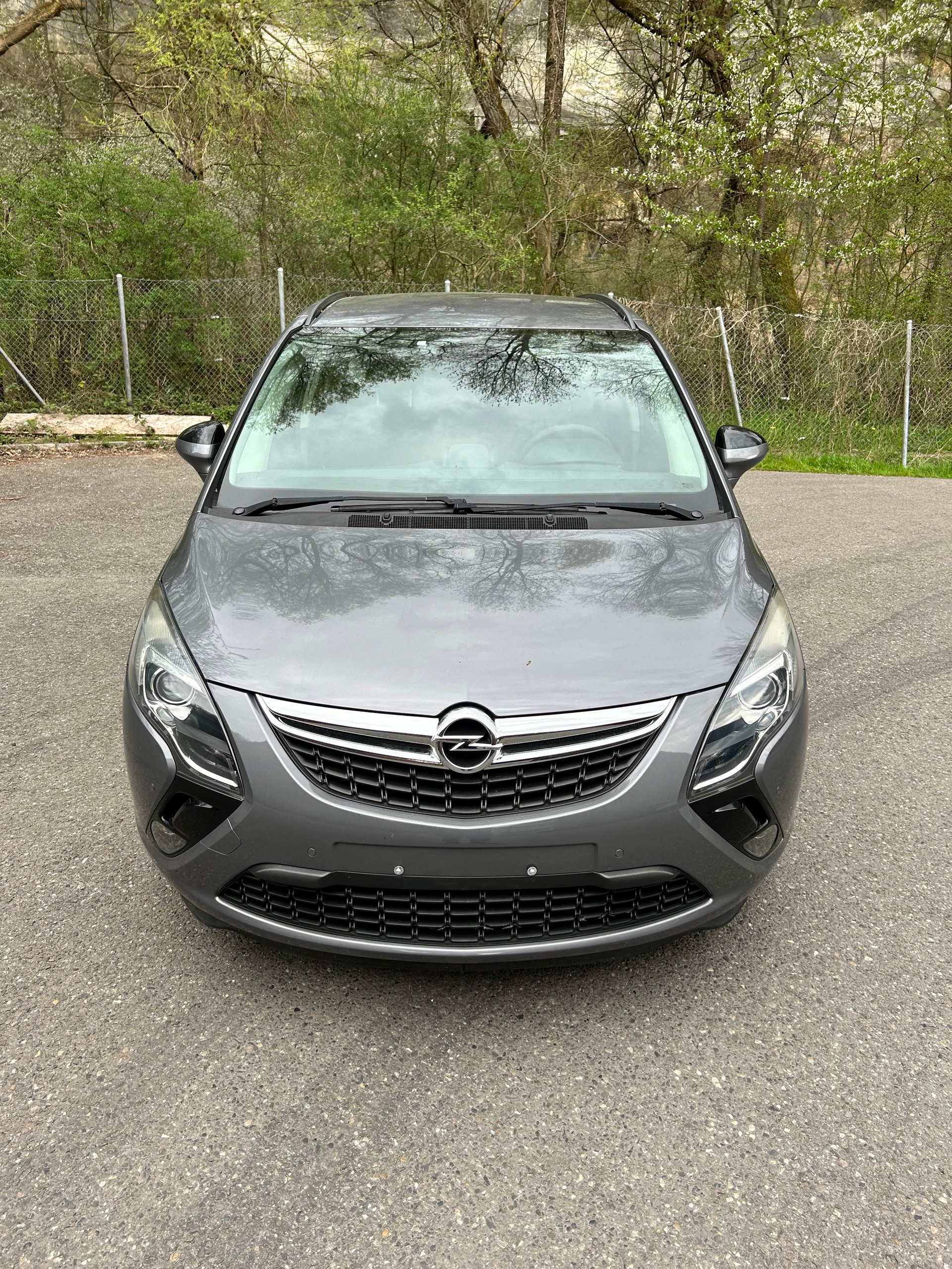 OPEL Zafira Tourer 1.6i 16V Turbo Drive-image-1