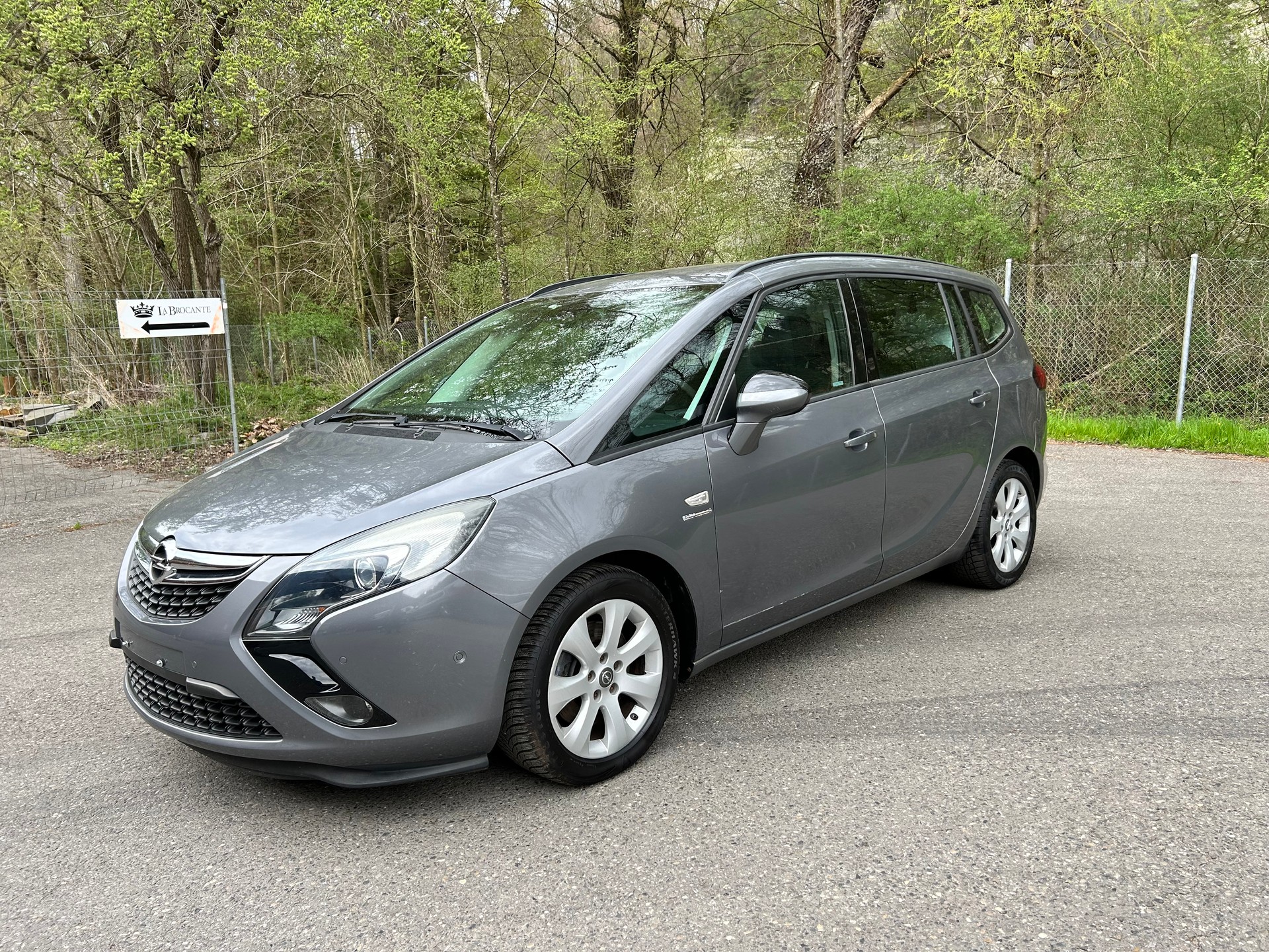 OPEL Zafira Tourer 1.6i 16V Turbo Drive