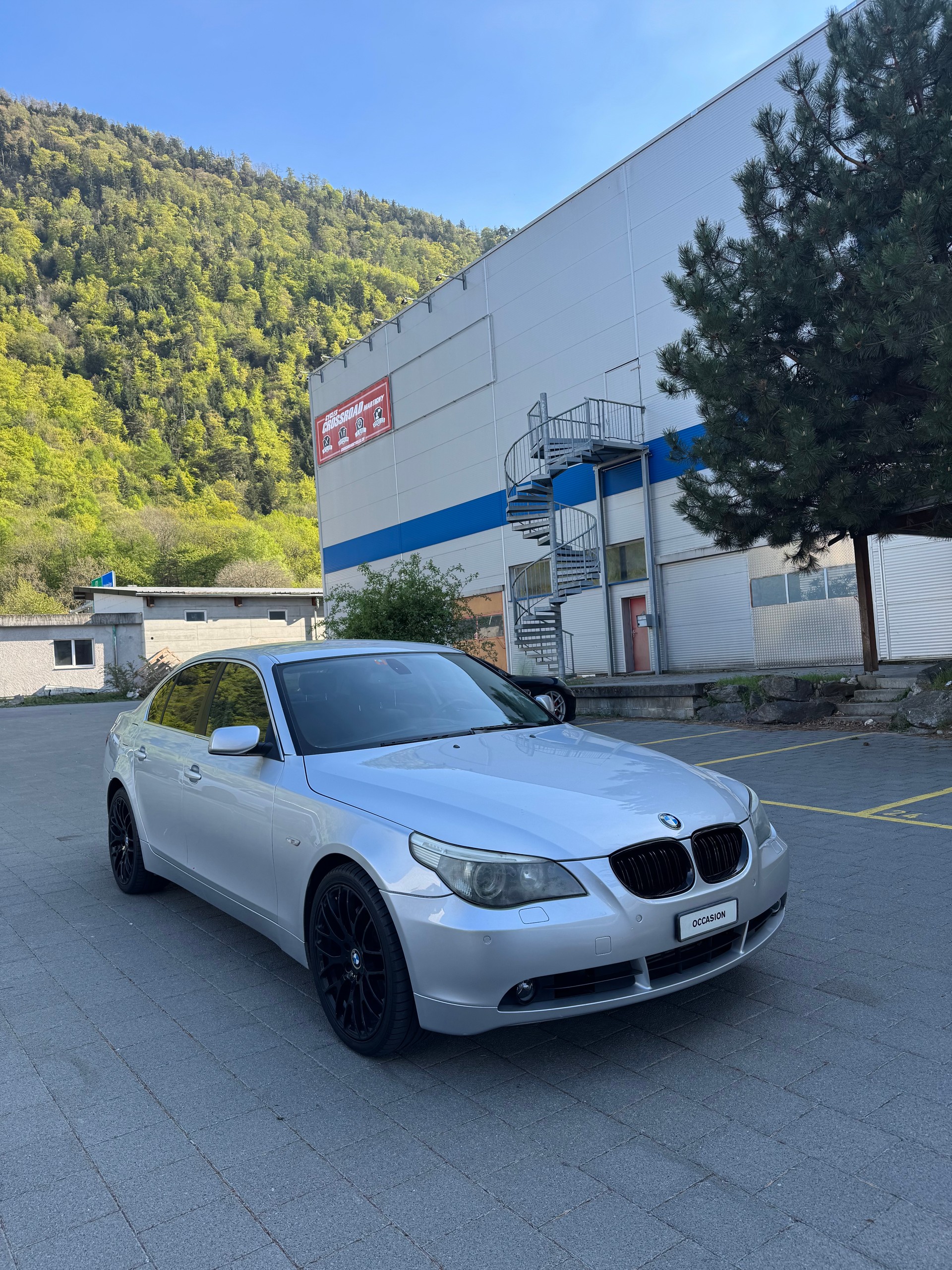 BMW 530xd-image-1
