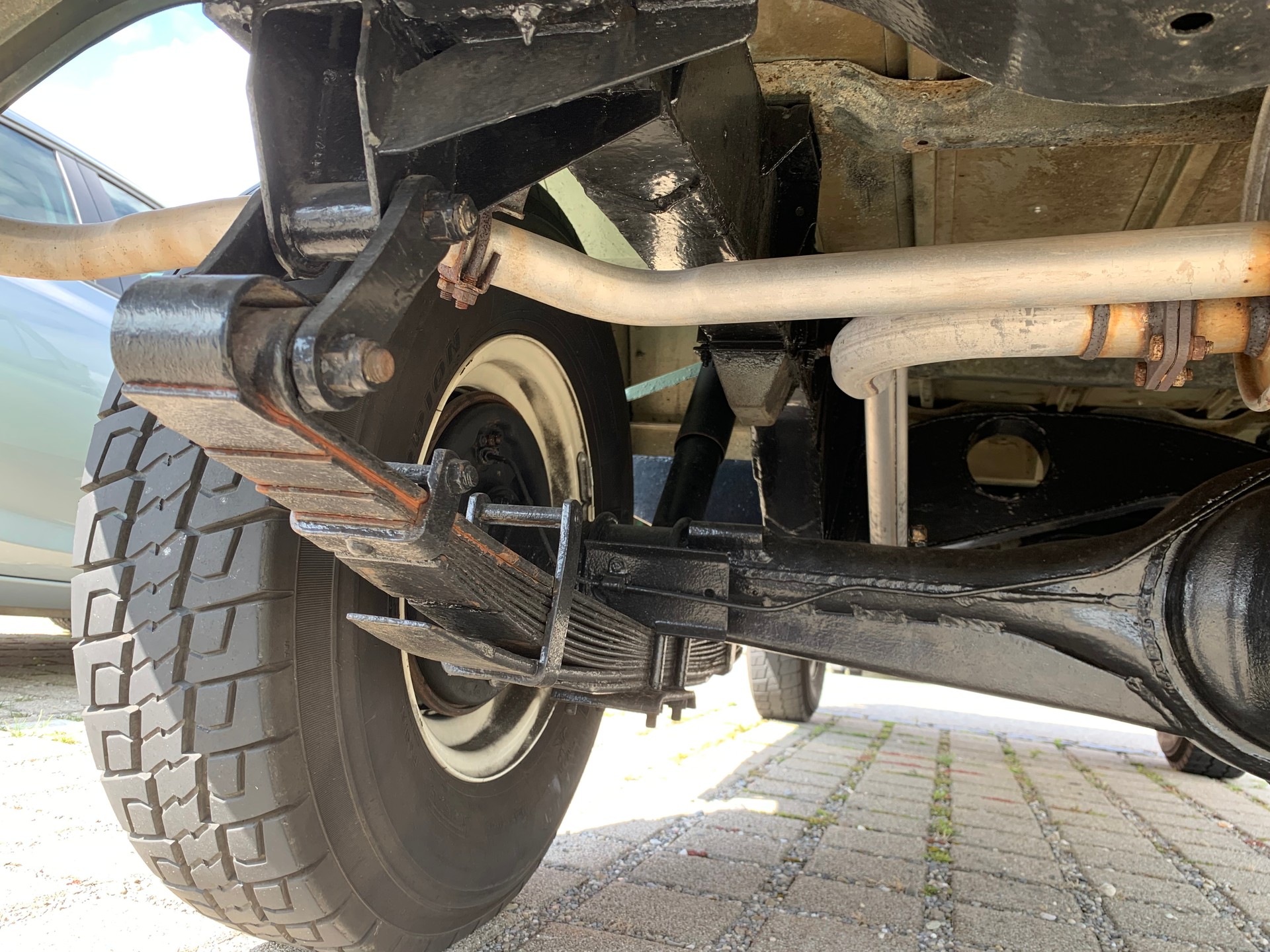 LAND ROVER 109/IIA-image-7