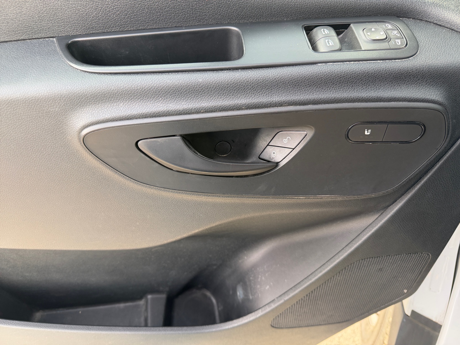 MERCEDES-BENZ Sprinter 314 CDI Standard L2H1 FWD-image-10