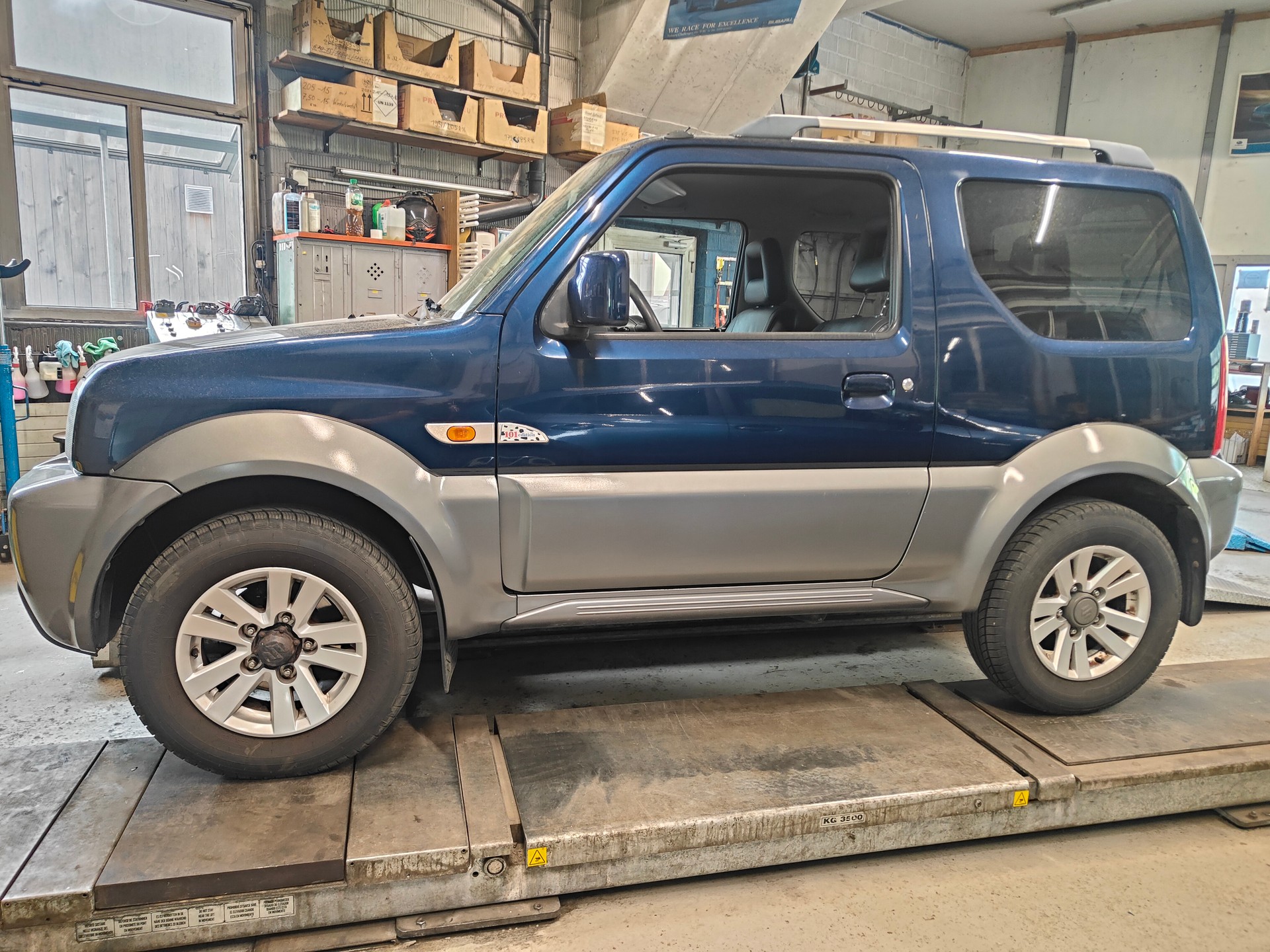SUZUKI 45 Km/h-showroom-element-1