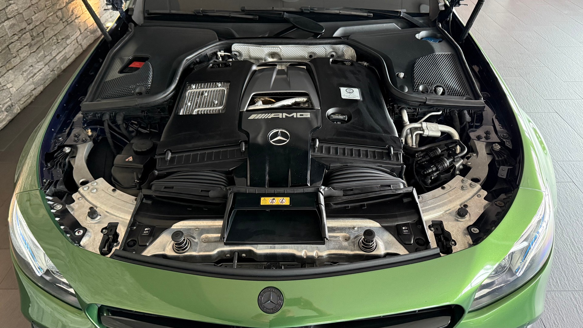MERCEDES-BENZ E 63 AMG S 4Matic Speedshift MCT-image-18