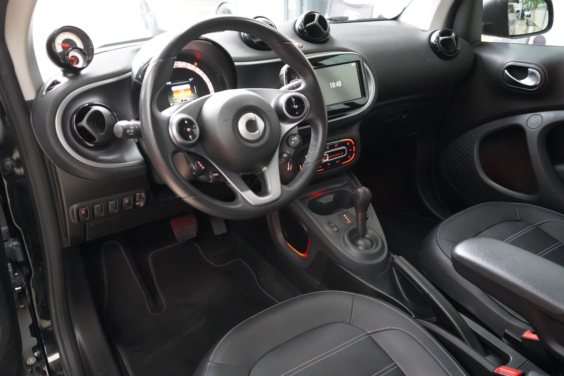 SMART fortwo prime twinmatic-image-15