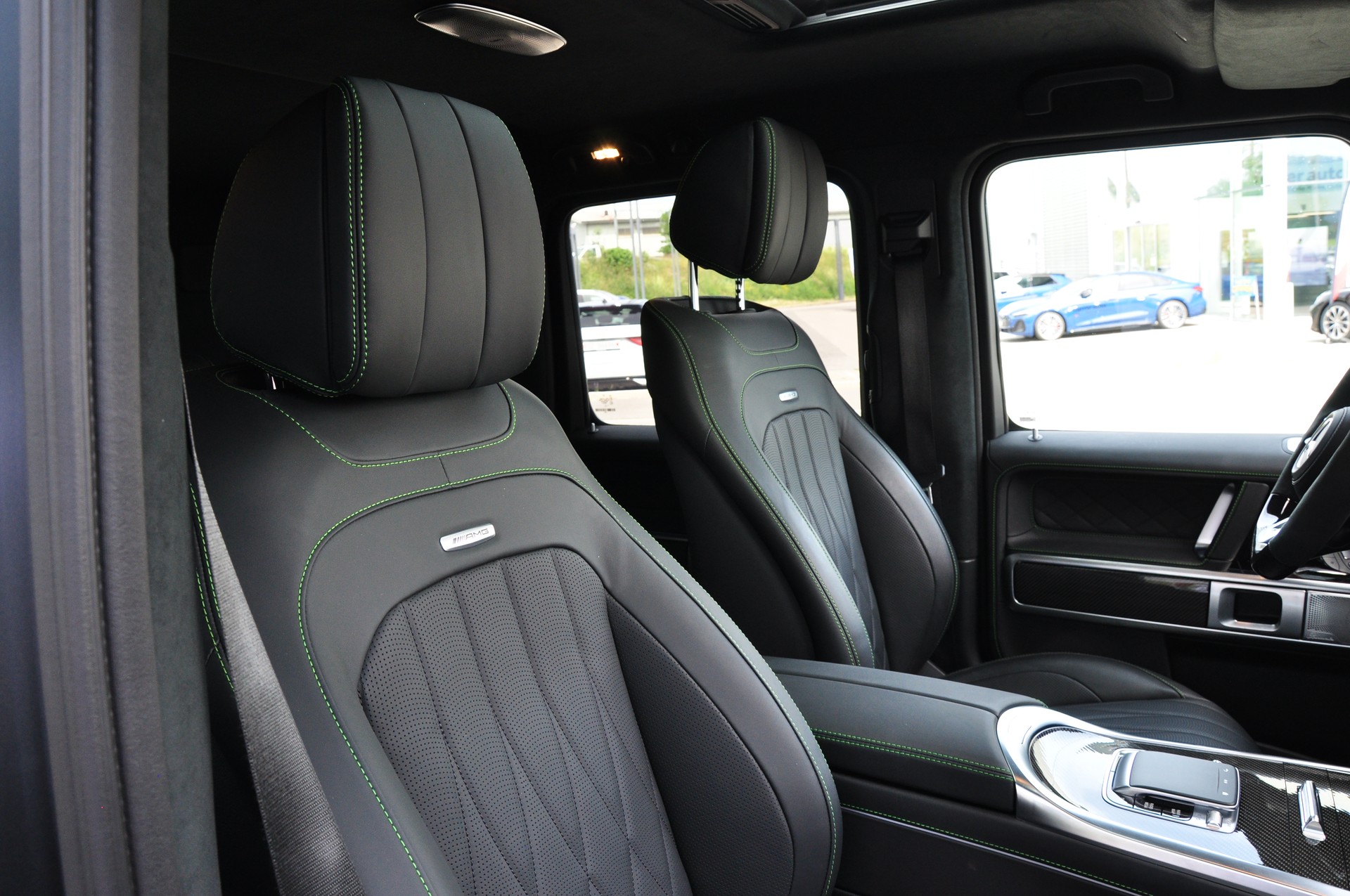 MERCEDES-BENZ G 63 AMG 9G-Tronic-image-21
