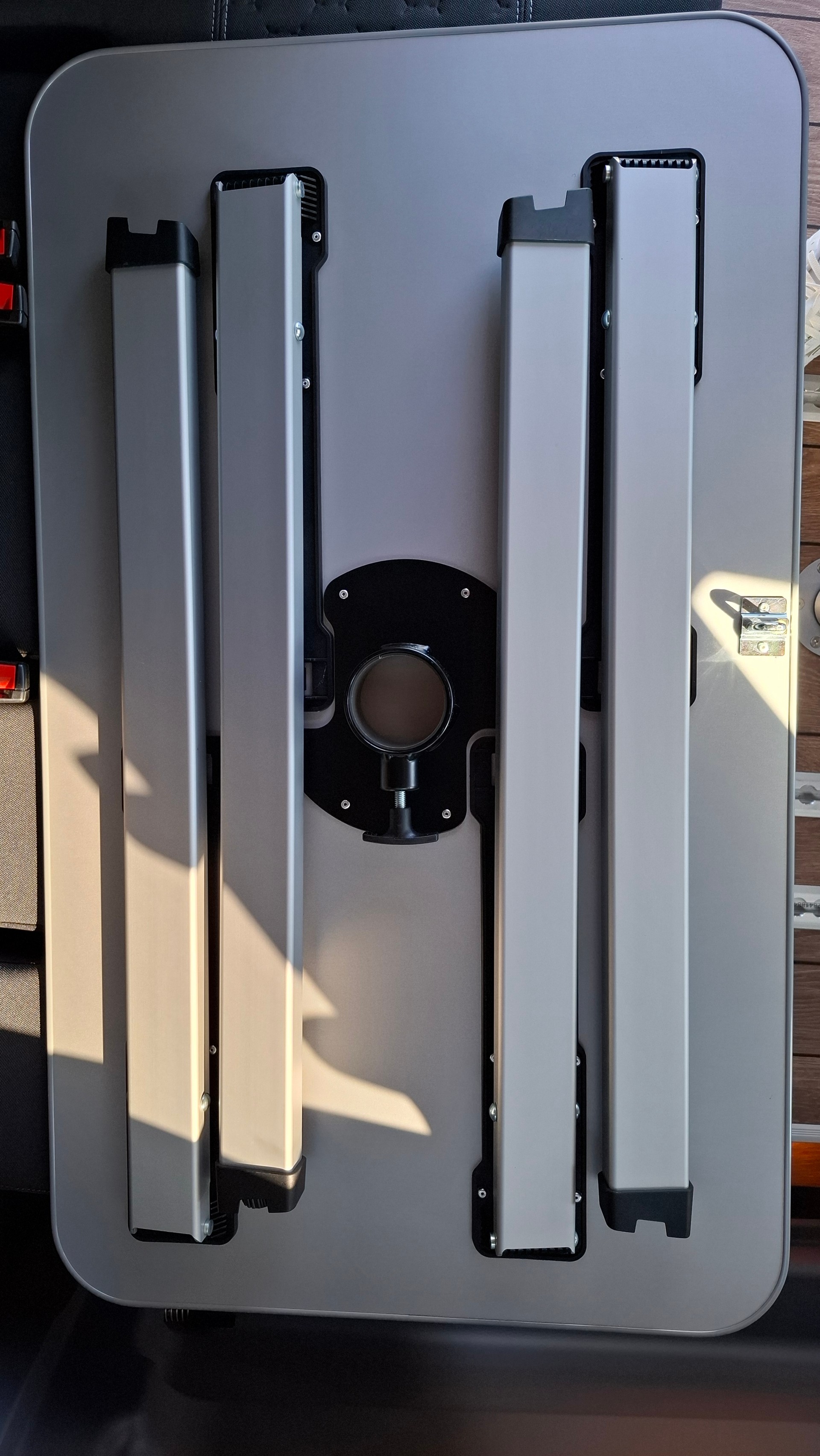 DREAMER City Camp Ford V710 Select-image-3