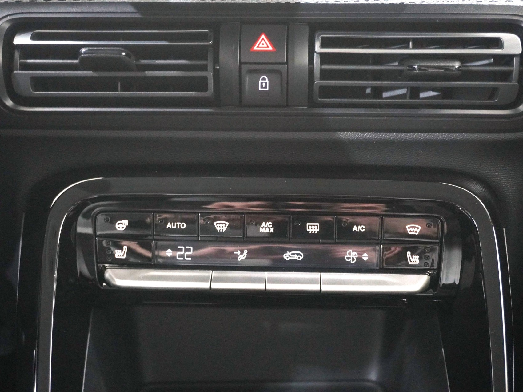CITROEN C3 e-Max-image-14