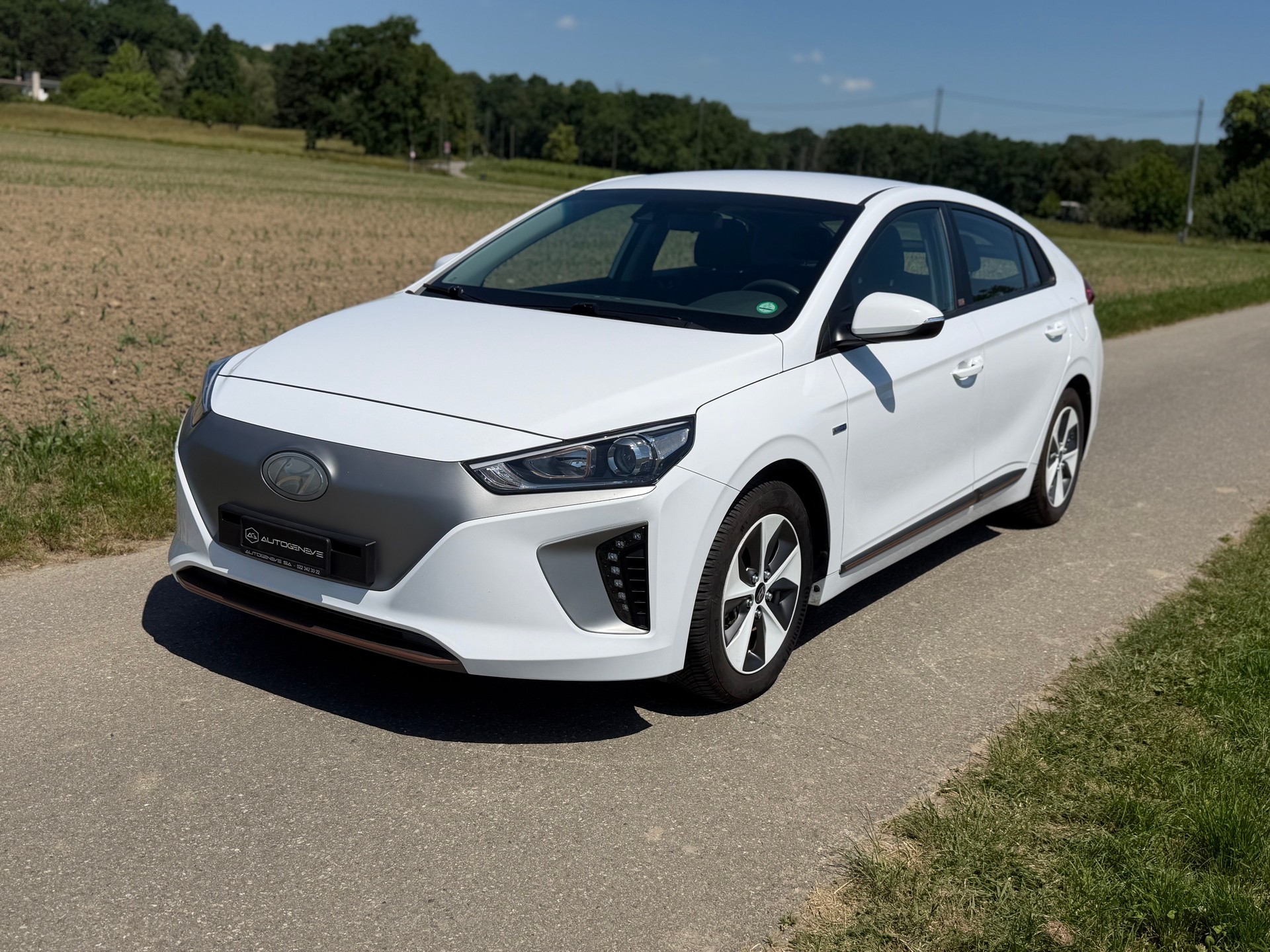 HYUNDAI Ioniq Launch Plus-image-3