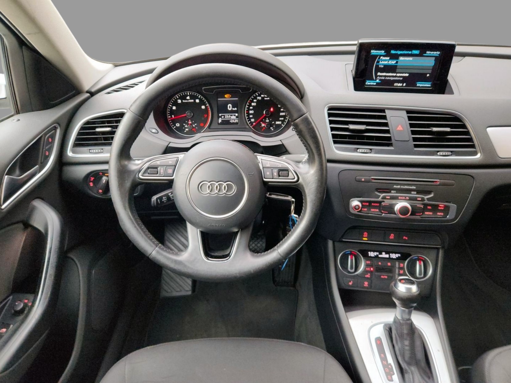 AUDI Q3 1.4 TFSI sport S-tronic-image-10