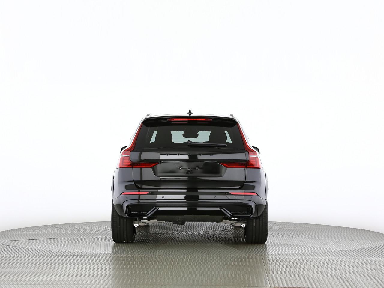 VOLVO XC60 2.0 B5 MH Black Edition AWD-showroom-element-3